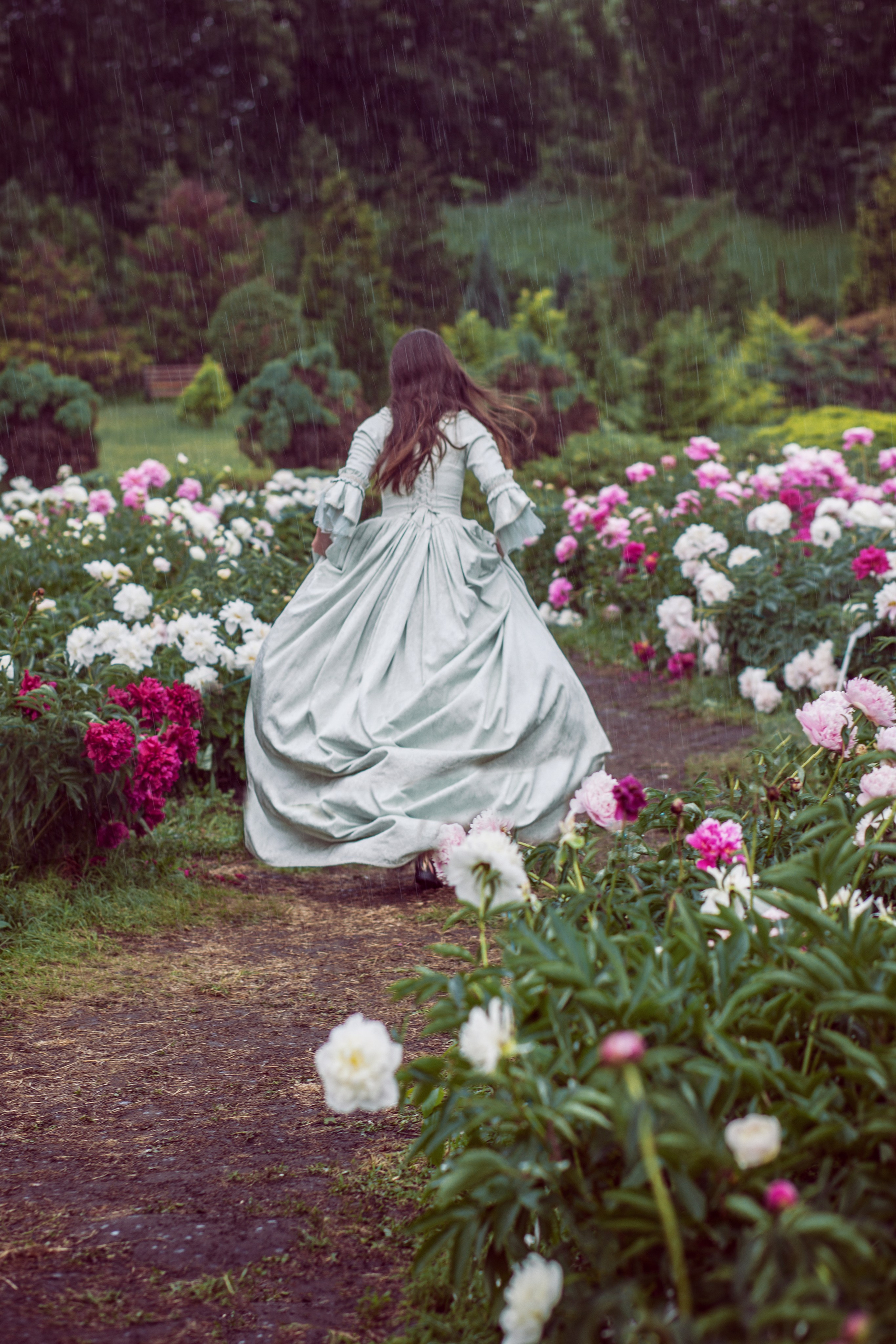 Creative. Photographer Anya Goldenberg. Works in Reading and surrounding areas