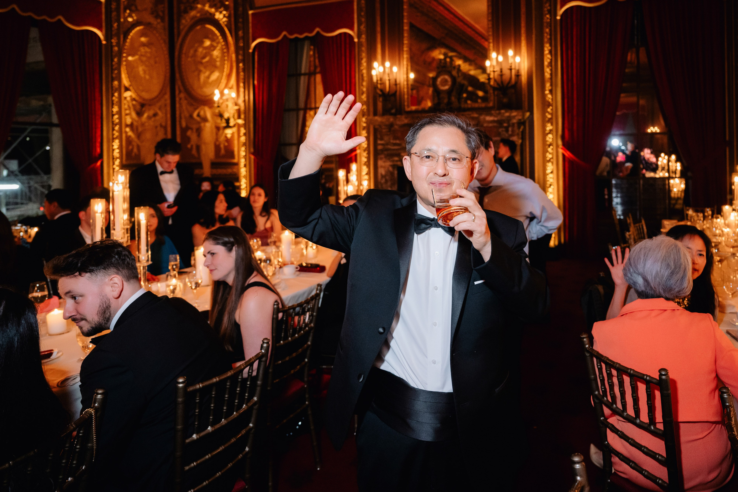 a man in a tuxed suit