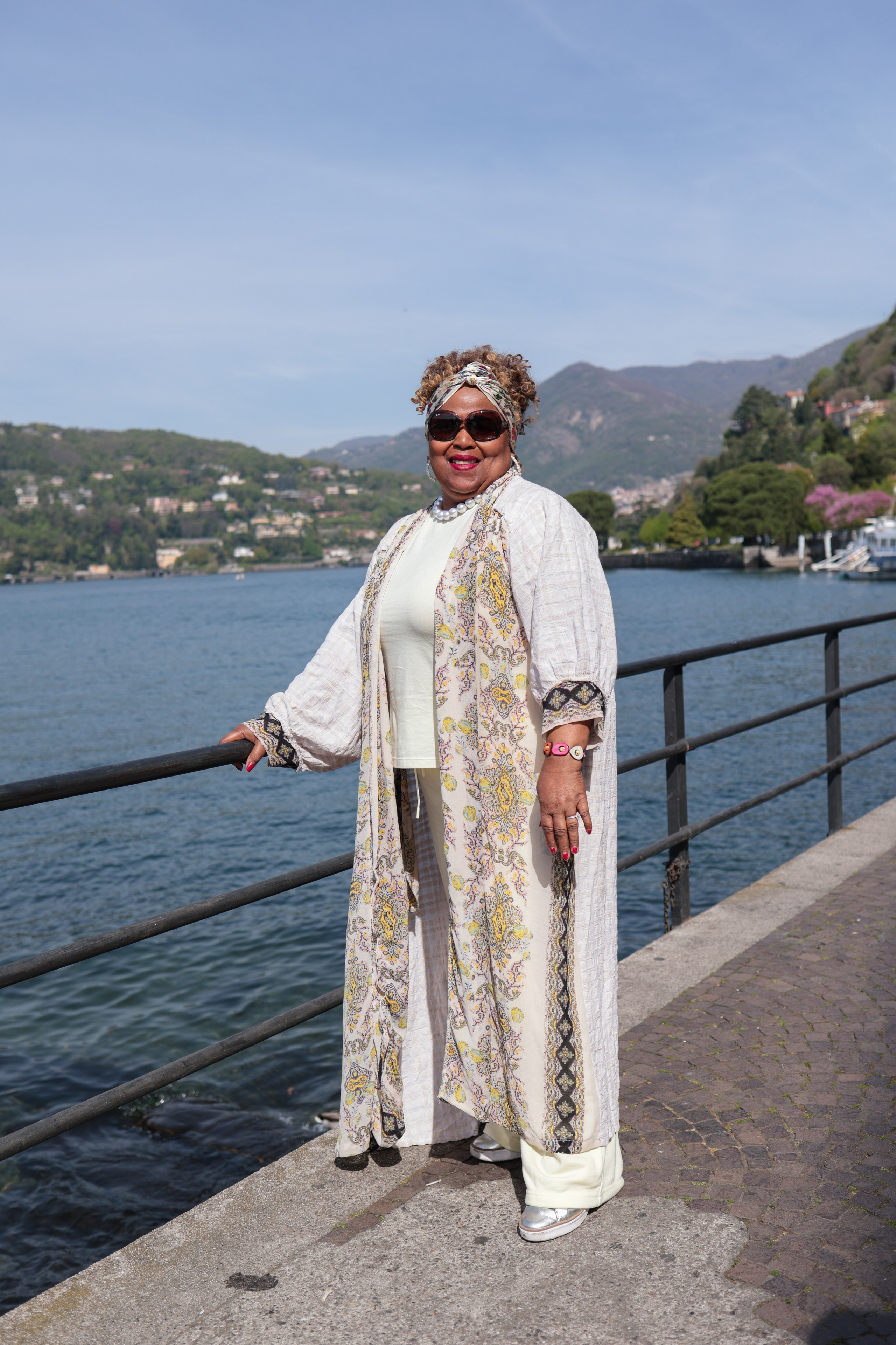 Girls Trip Como. Photographer in Milan |Mila Pro Photo