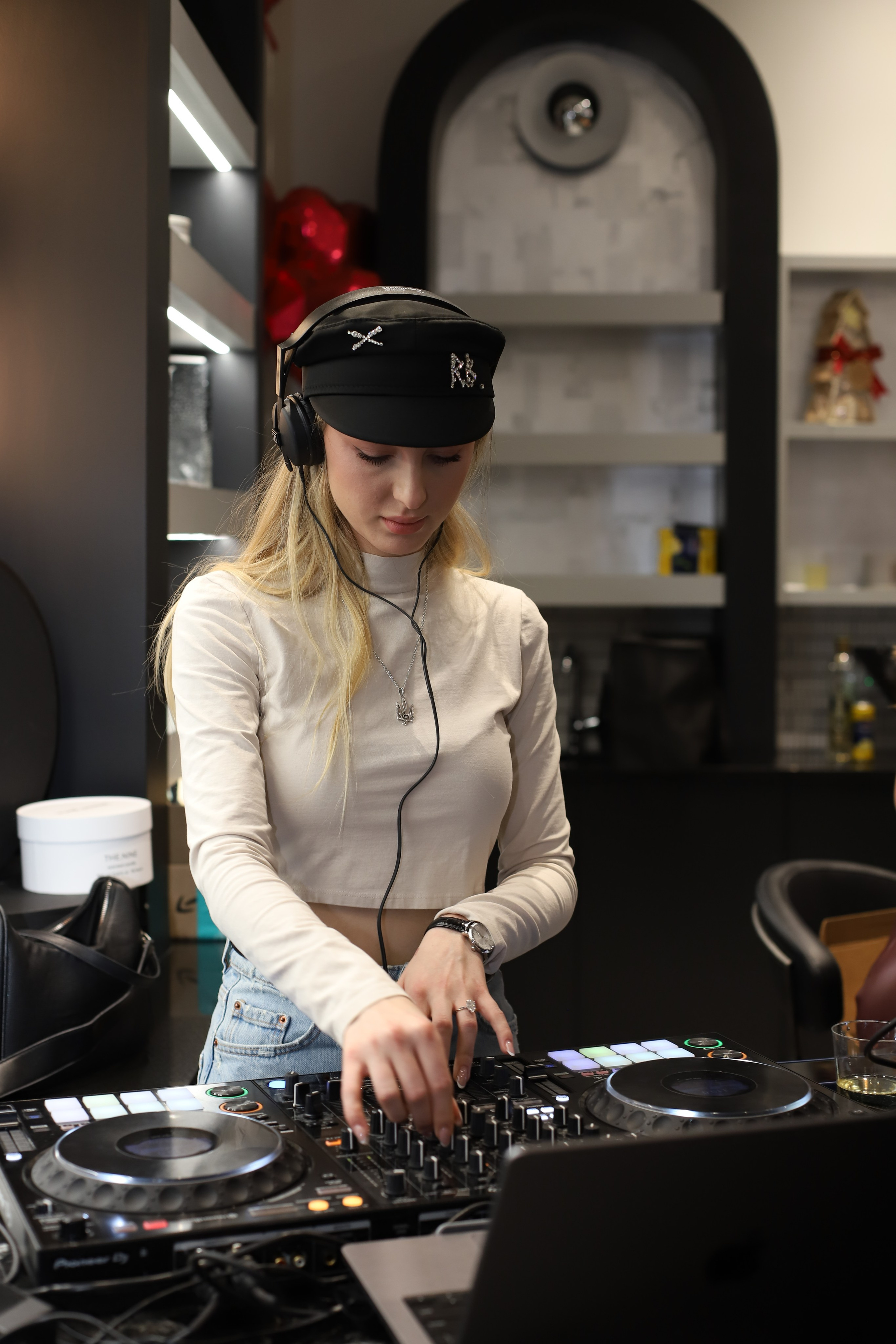 Talk&girls. VALERIIA VIUNOVA individual shooting\love story\event\brand