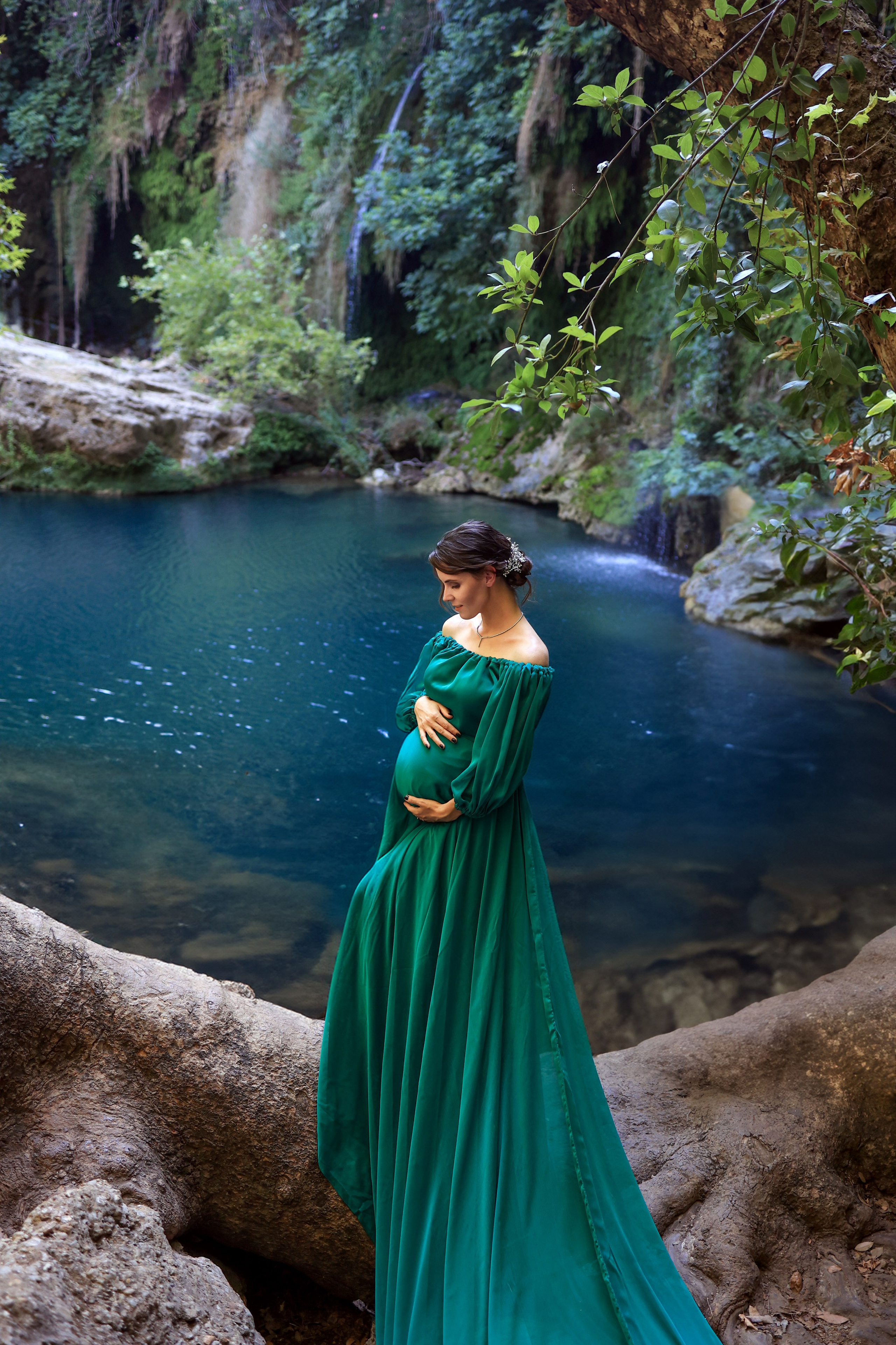 Kurshunlu waterfall (flying dresses). Photographer in Turkey, Antalya, Kemer, Belek, Side, Kas, Fethiye
