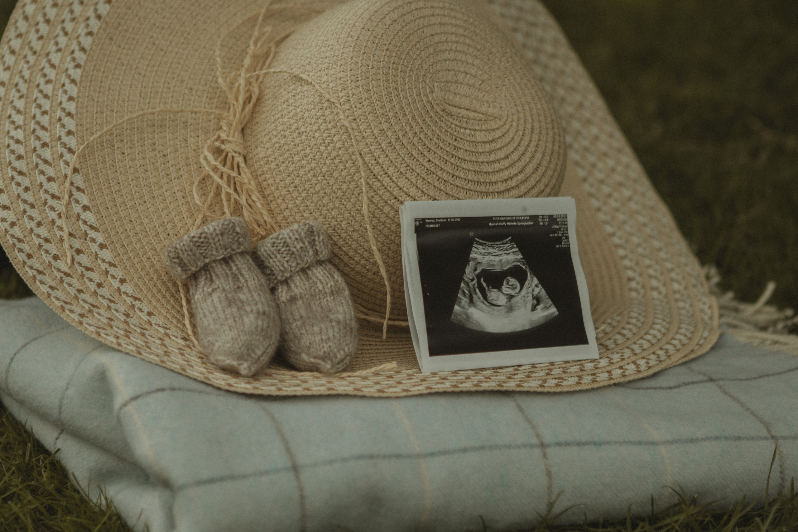 Expecting Pregnancy. Photographer Margarita Antonova in Naas, Co Kildare