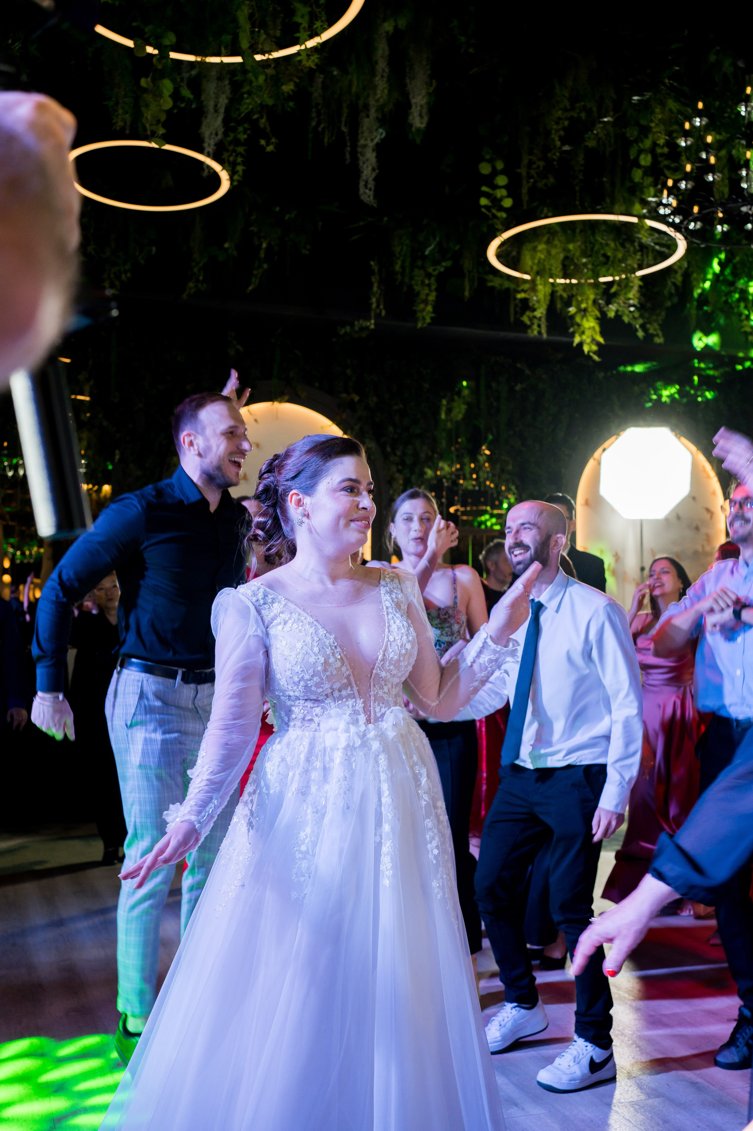 PARTY. Gabriel Florea — Fotograf nuntă București