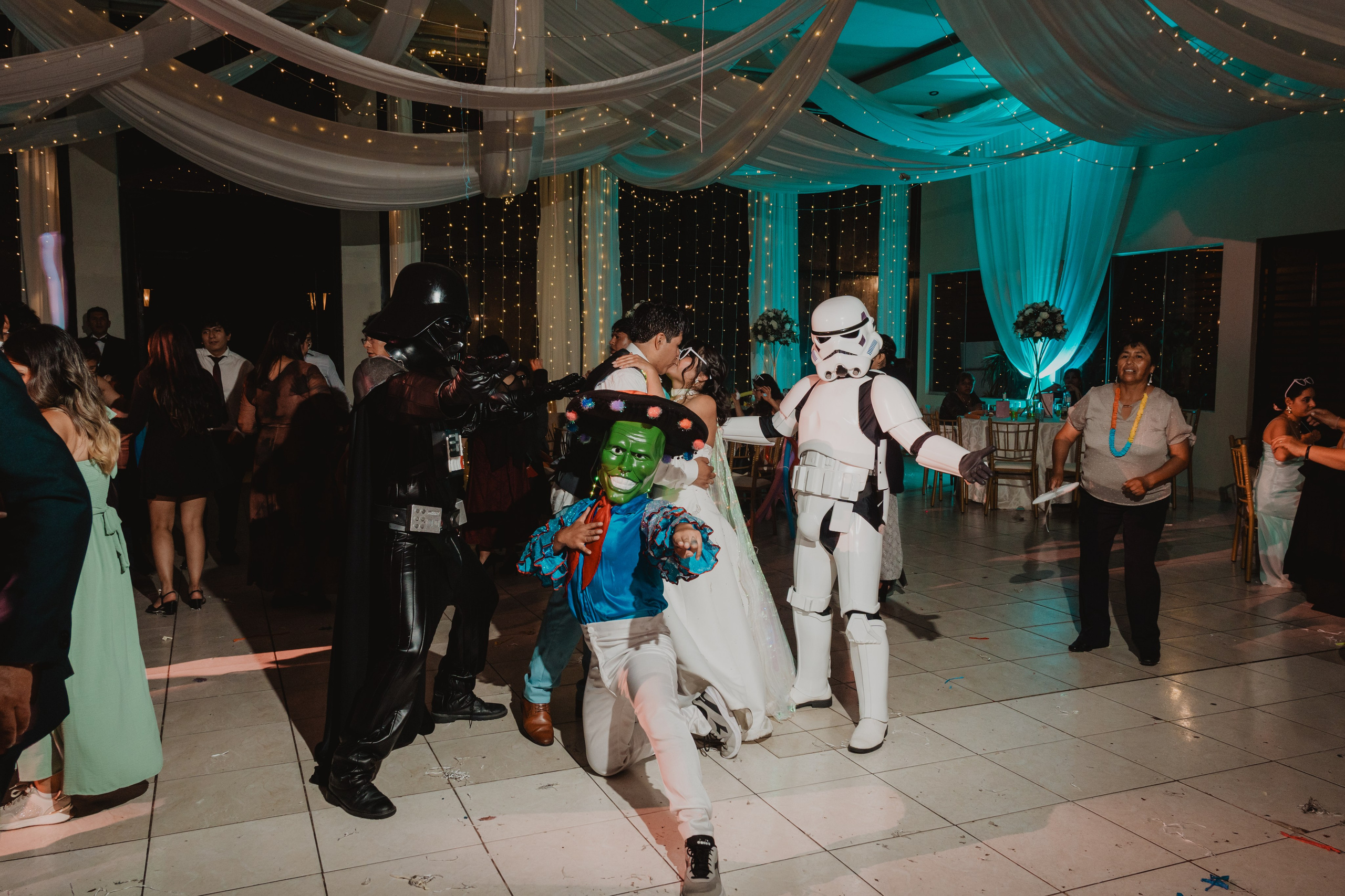 STEISY + EMMANUEL | BODA RELIGIOSA. Studio KVTA | Fotografía y Video de Bodas en Arequipa
