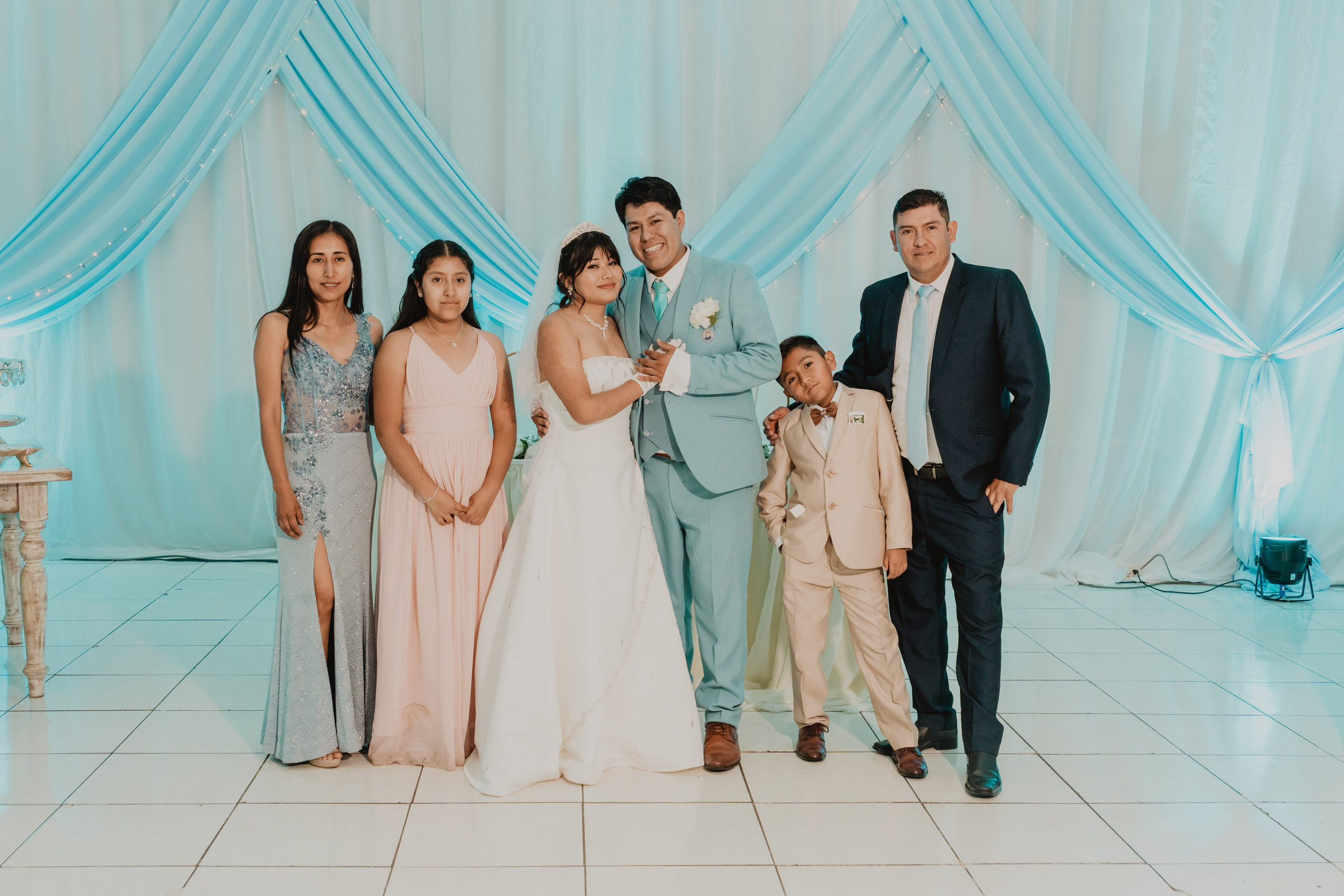 STEISY + EMMANUEL | BODA RELIGIOSA. Studio KVTA | Fotografía y Video de Bodas en Arequipa