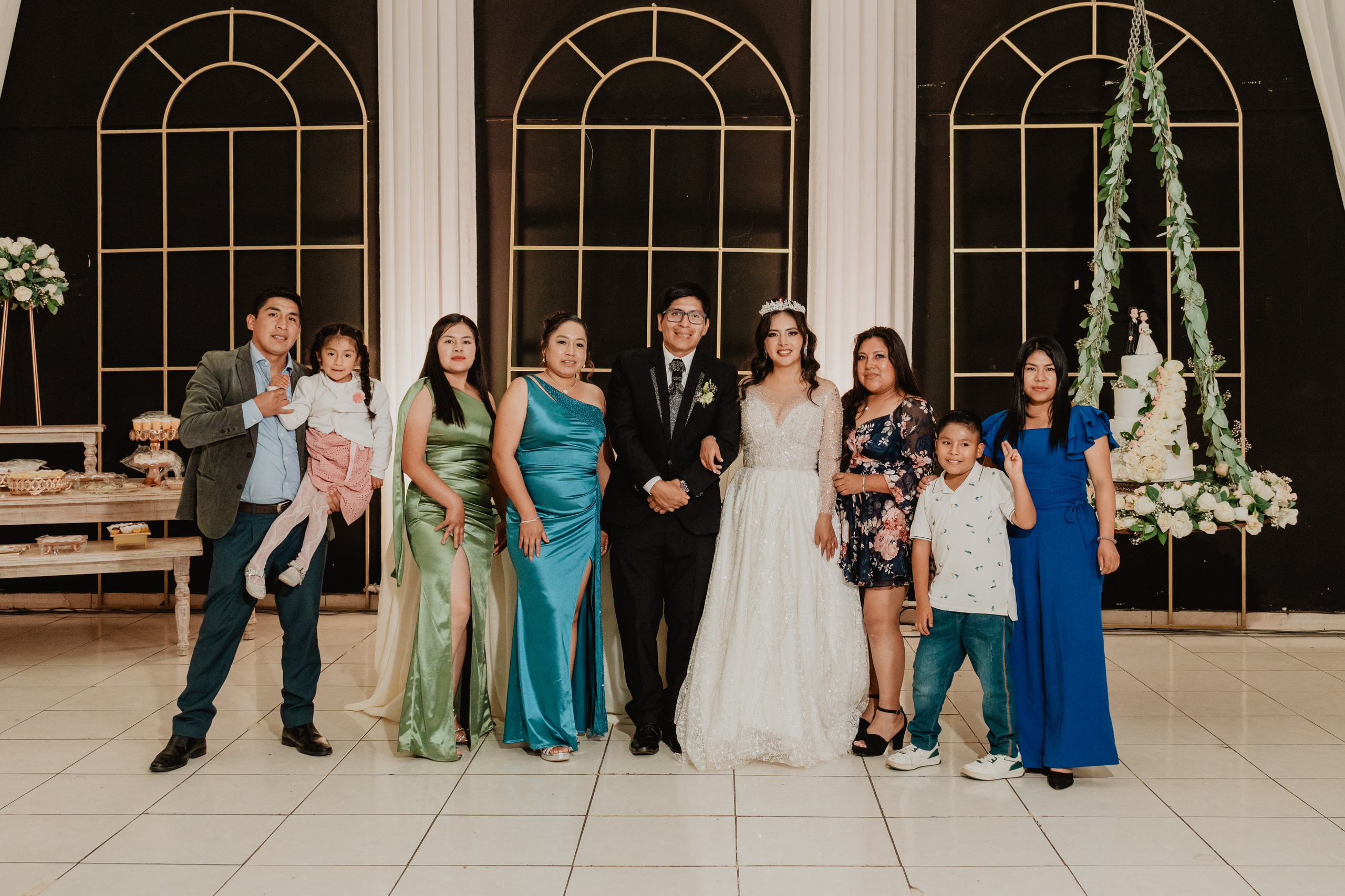FERNANDO + MARIBEL | BODA RELIGIOSA. Studio KVTA | Fotografía y Video de Bodas en Arequipa