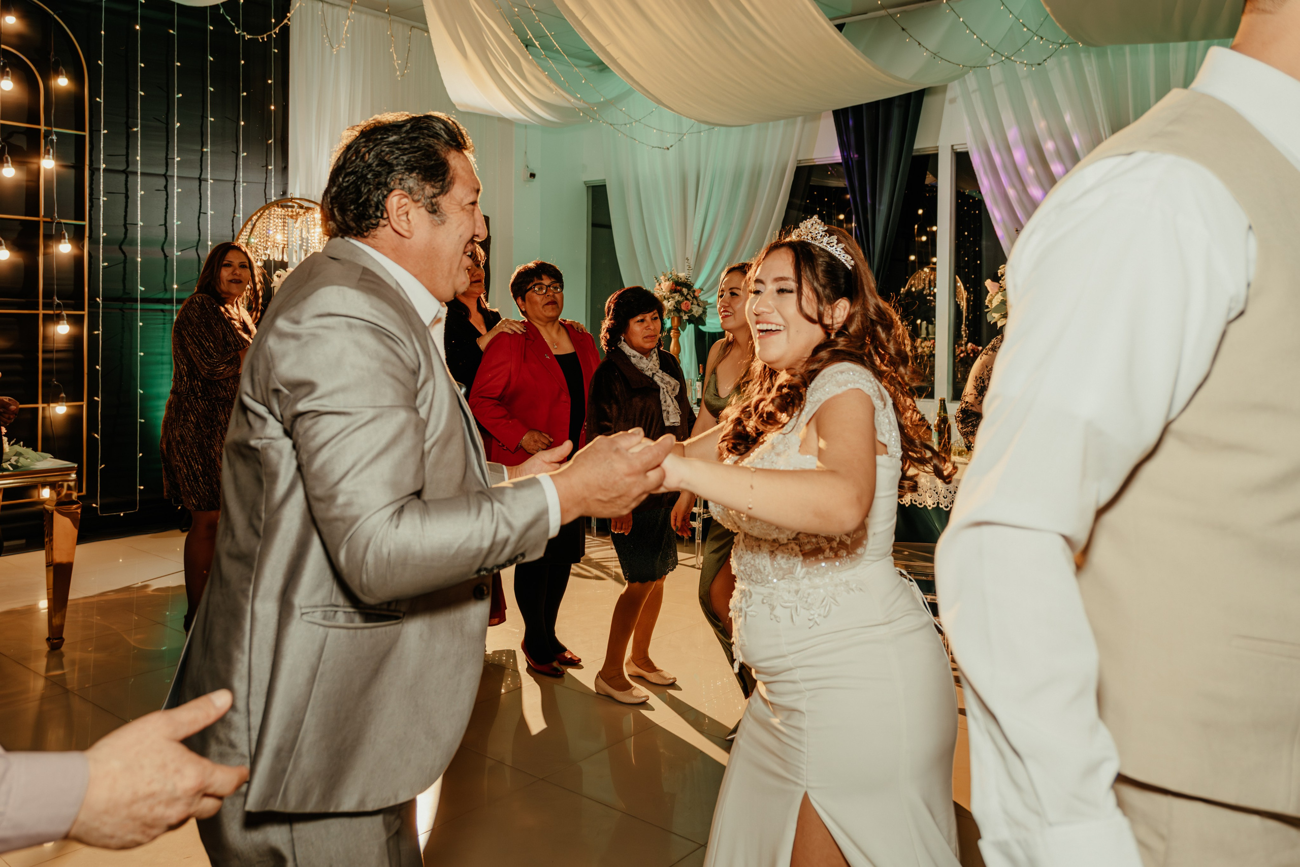 ANGIE + MANUEL BODA RELIGIOSA. Studio KVTA | Fotografía y Video de Bodas en Arequipa