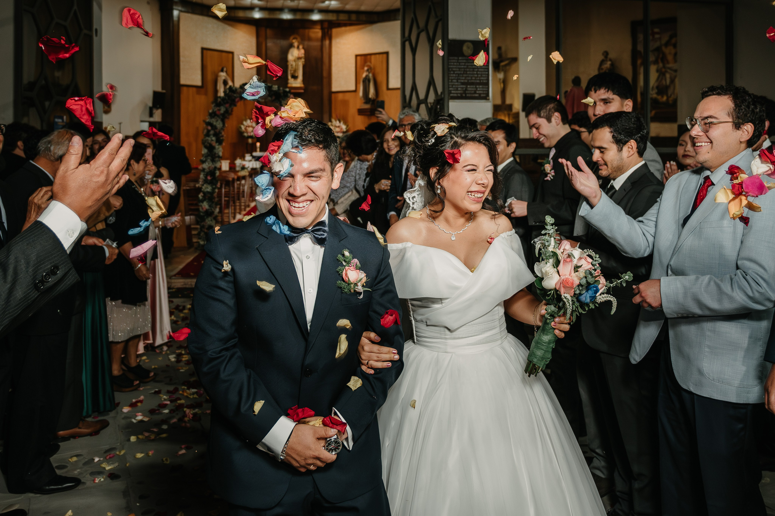 ALEJANDRA + RODRIGO BODA RELIGIOSA. Studio KVTA | Fotografía y Video de Bodas en Arequipa