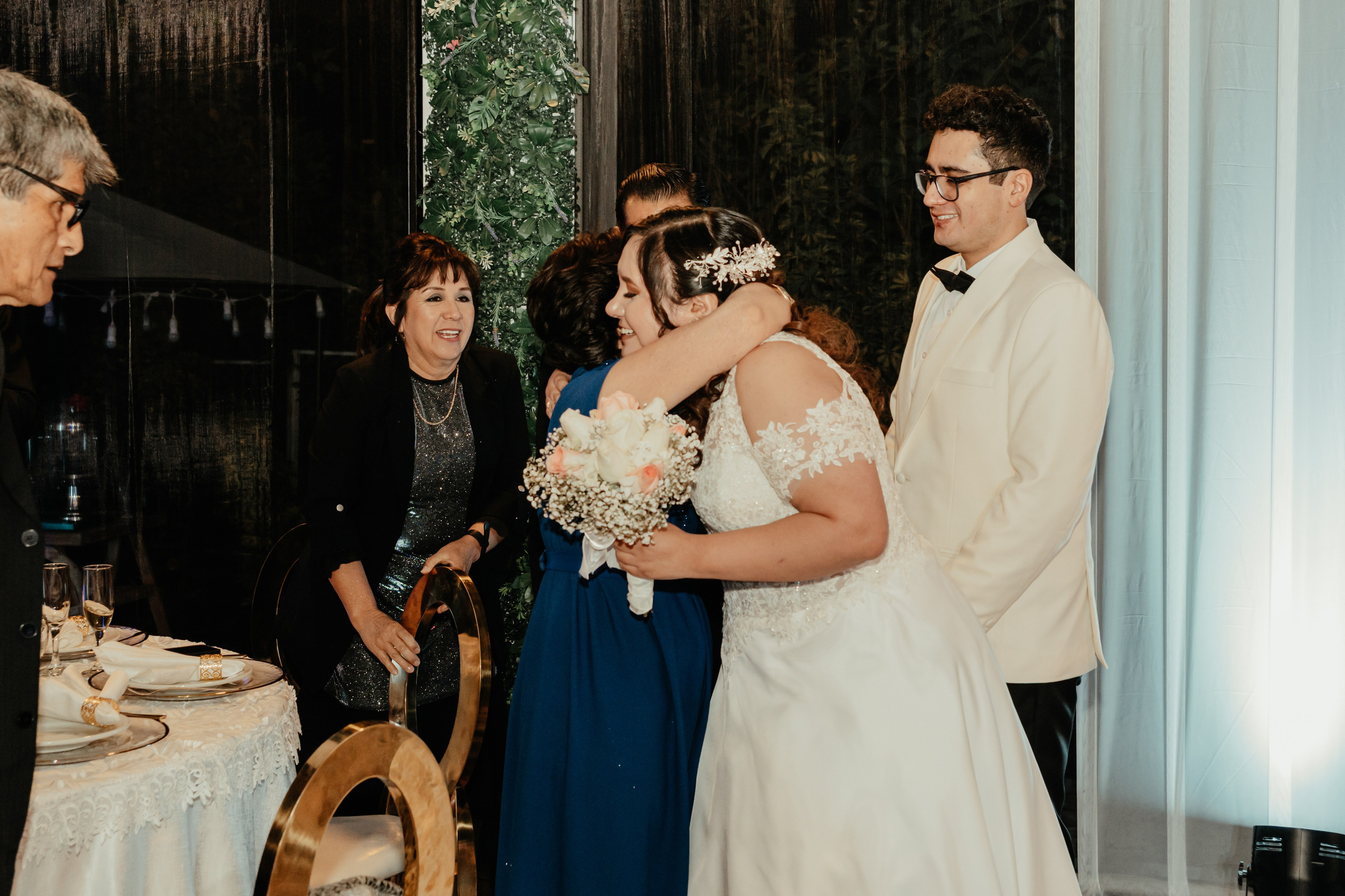 VANIA + LUIS BODA CIVIL. Studio KVTA | Fotografía y Video de Bodas en Arequipa