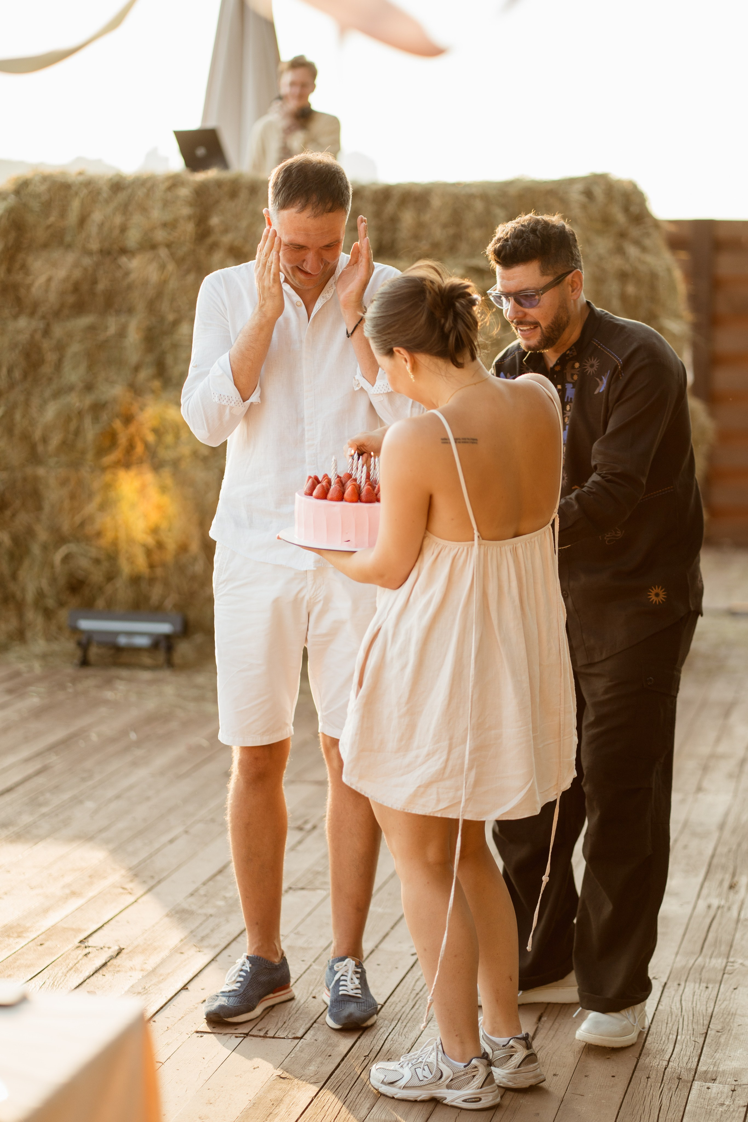 Milk Bar Party. Kostiantyn Holinchenko. Reportage and portrait photographer
