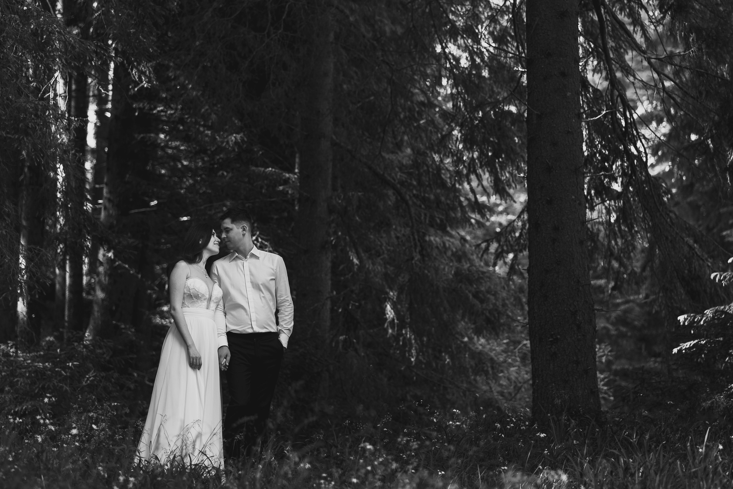 Trash the dress — Lorena&Adi  - Mihai Popa. Mihai Popa |Wedding Photographer | Worldwide | Bucharest