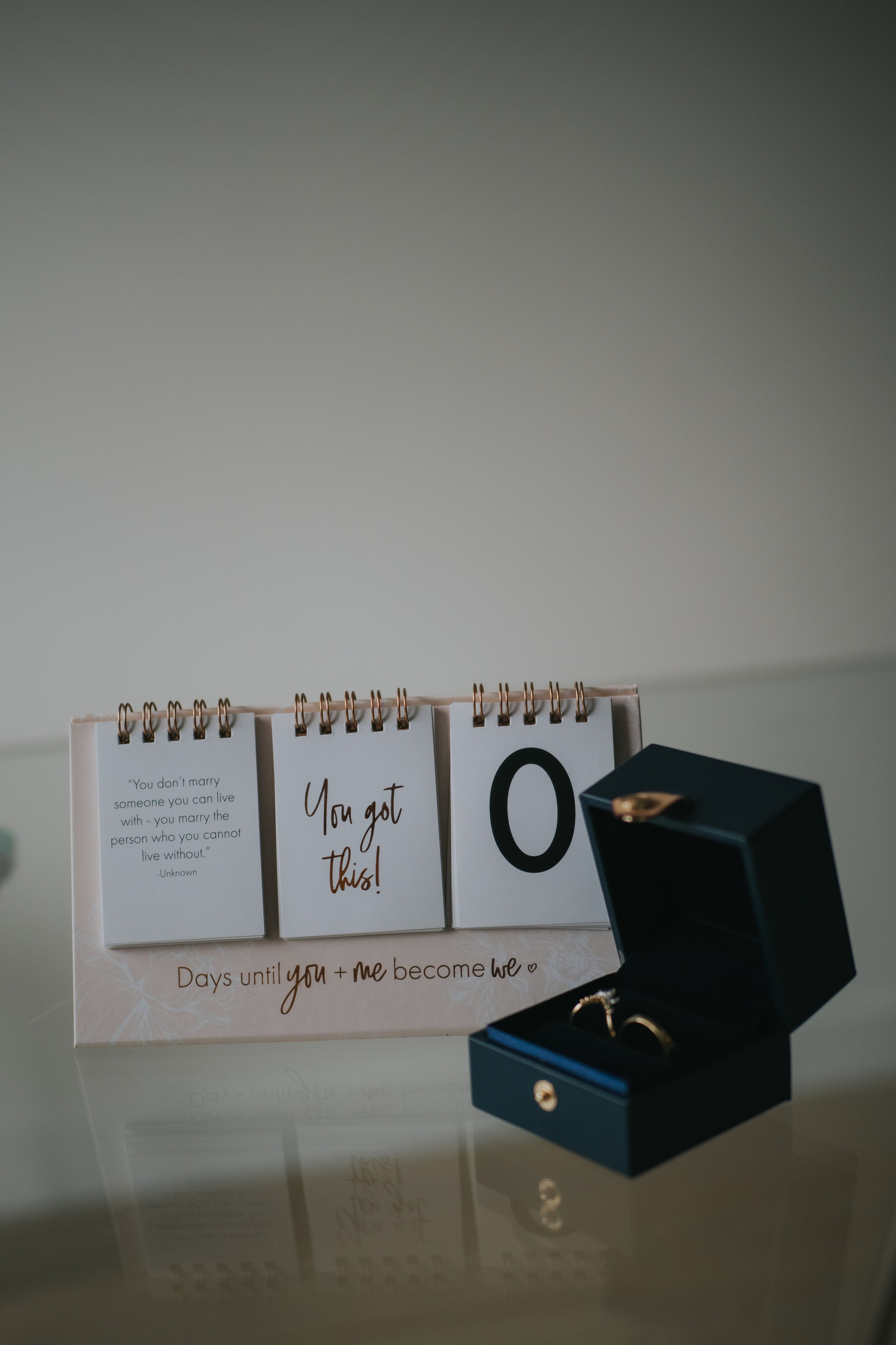 Wedding of Cassandra and Loïc in Beaconsfield, Montreal. Wedding and Family Photography Montreal Muriel Oe Photo