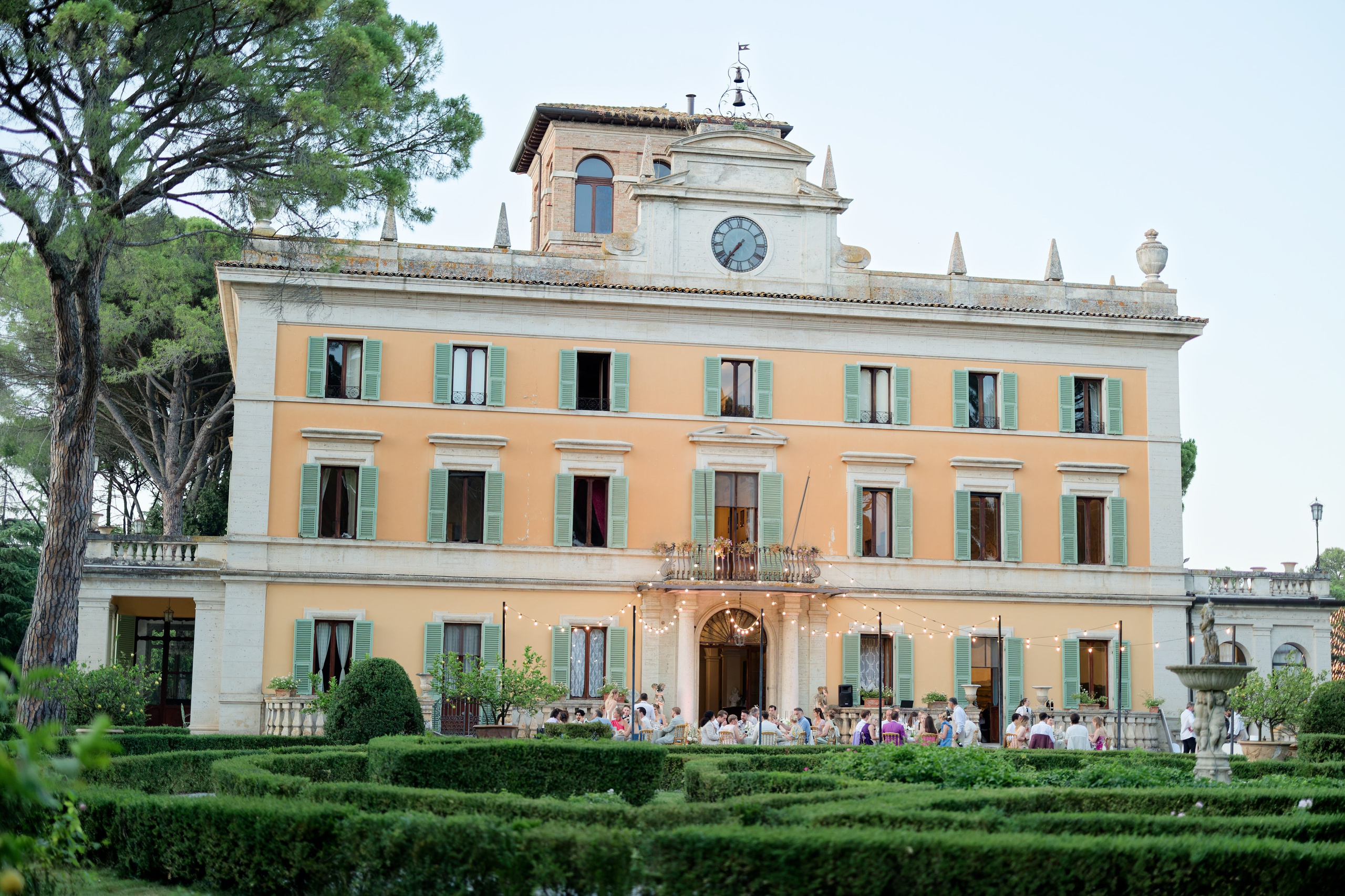 Wedding at La Torre di Pila, Umbria, Italy