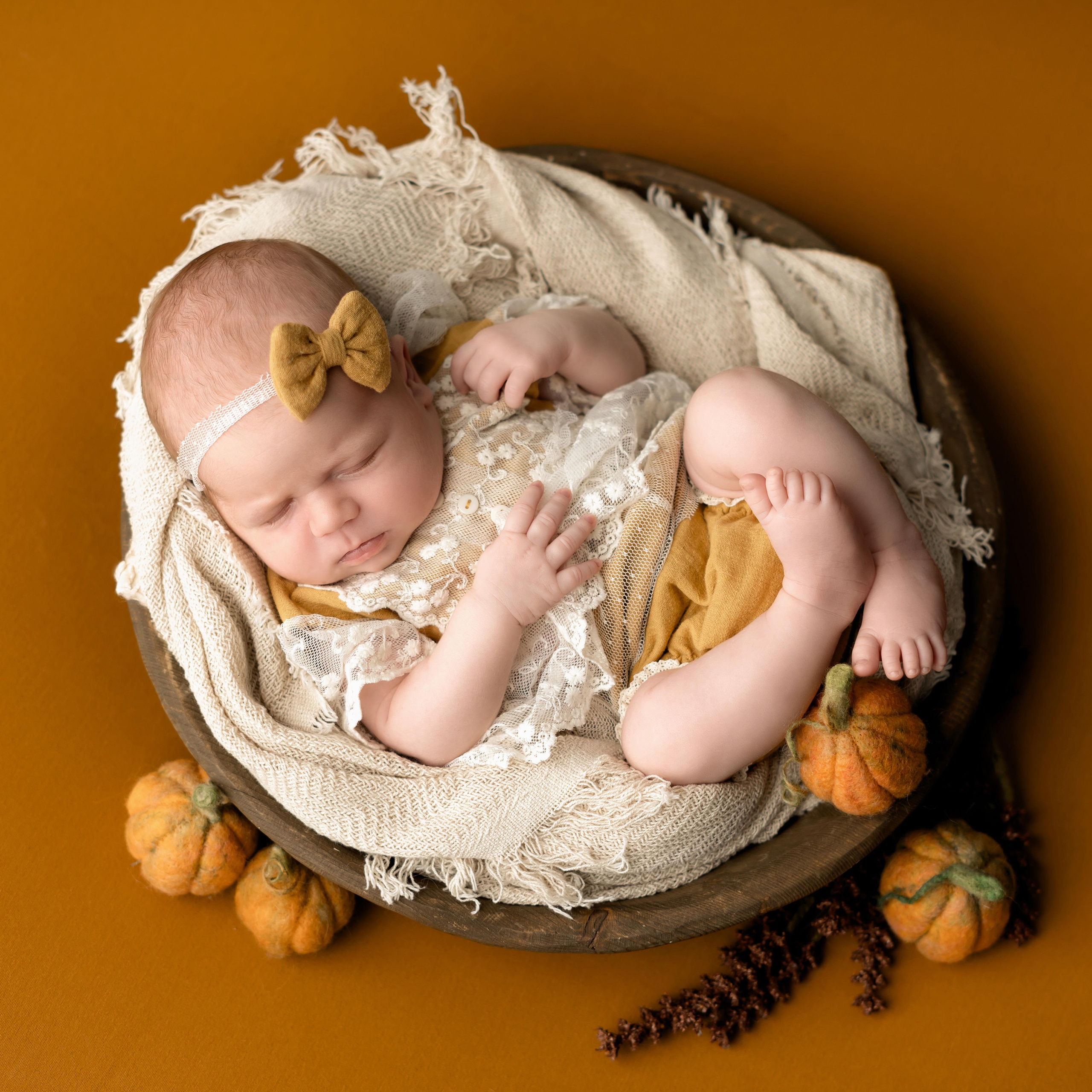 Fotografisanje novorođenčadi, beba, fotograf novorođenčeta u Beogradu