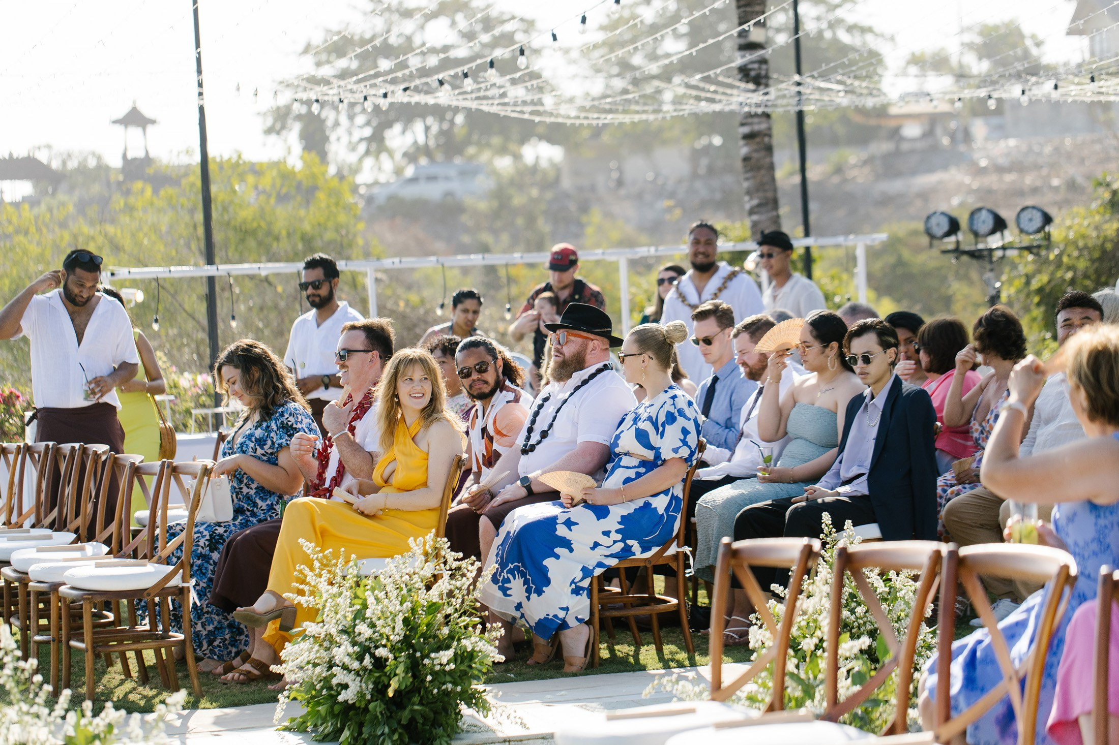 Big funny wedding with guests in paradise Bali island. Get.it.feel — Aesthetic Photography and Videography