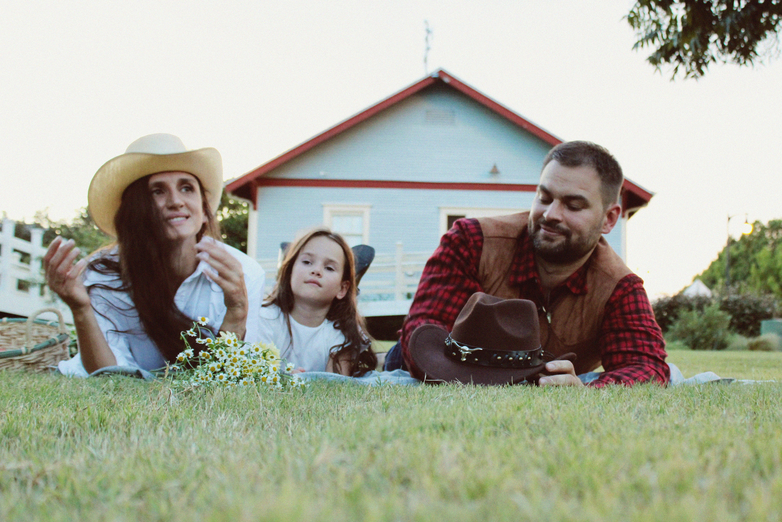 Texas Countryside Family Photoshoot in Cowboy Style. Lana Petrychenko — Portrait & Family Photographer. Valencia, Spain