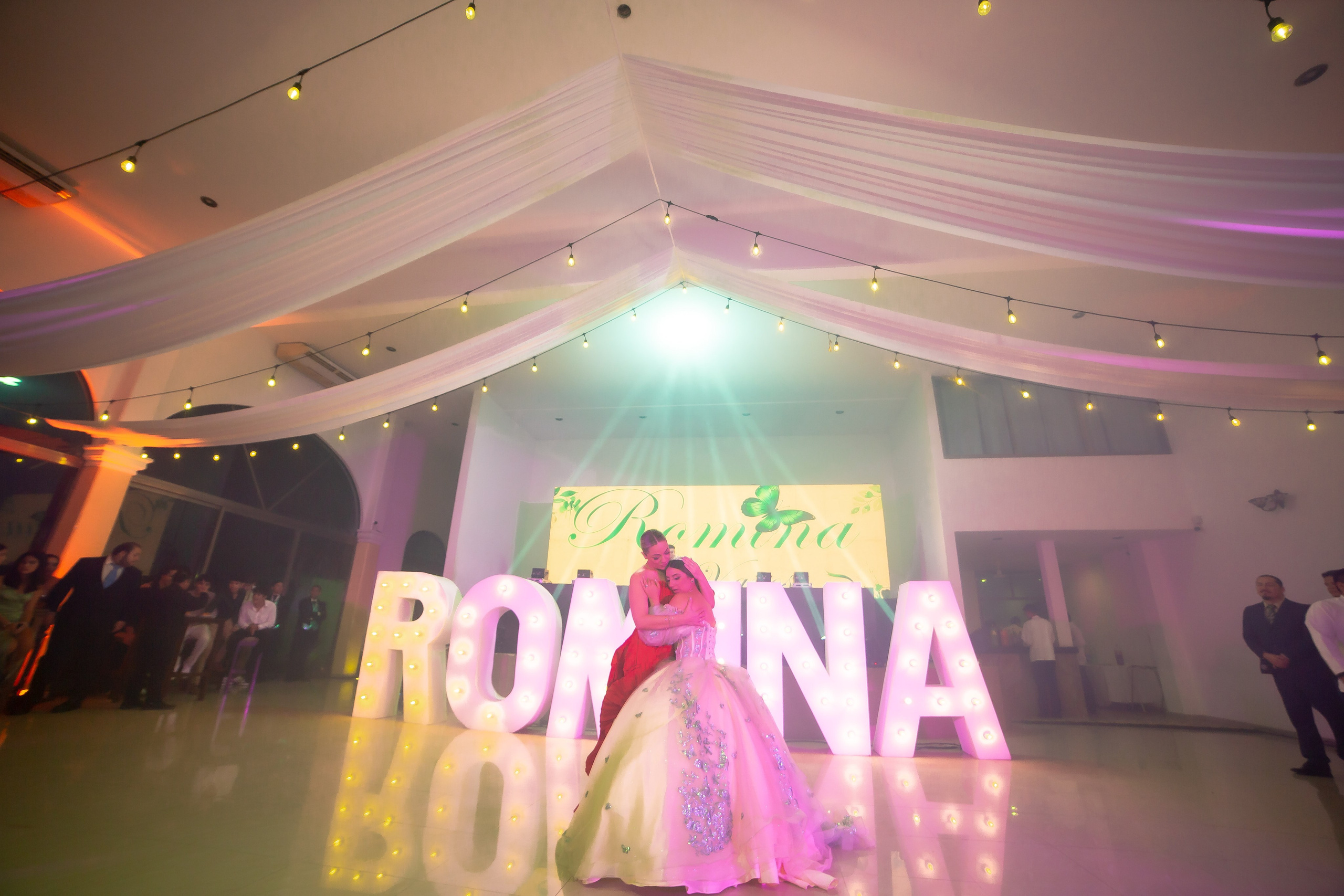 XV AÑOS ROMINA