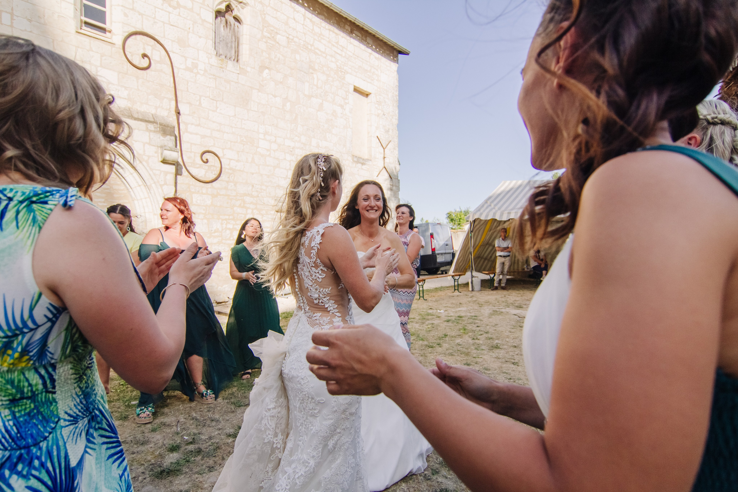 Anais & Tiffani | Jour de mariage. Studio photo « Partage ton bonheur » – Photographe famille près de Châtellerault, Poitiers et Tours