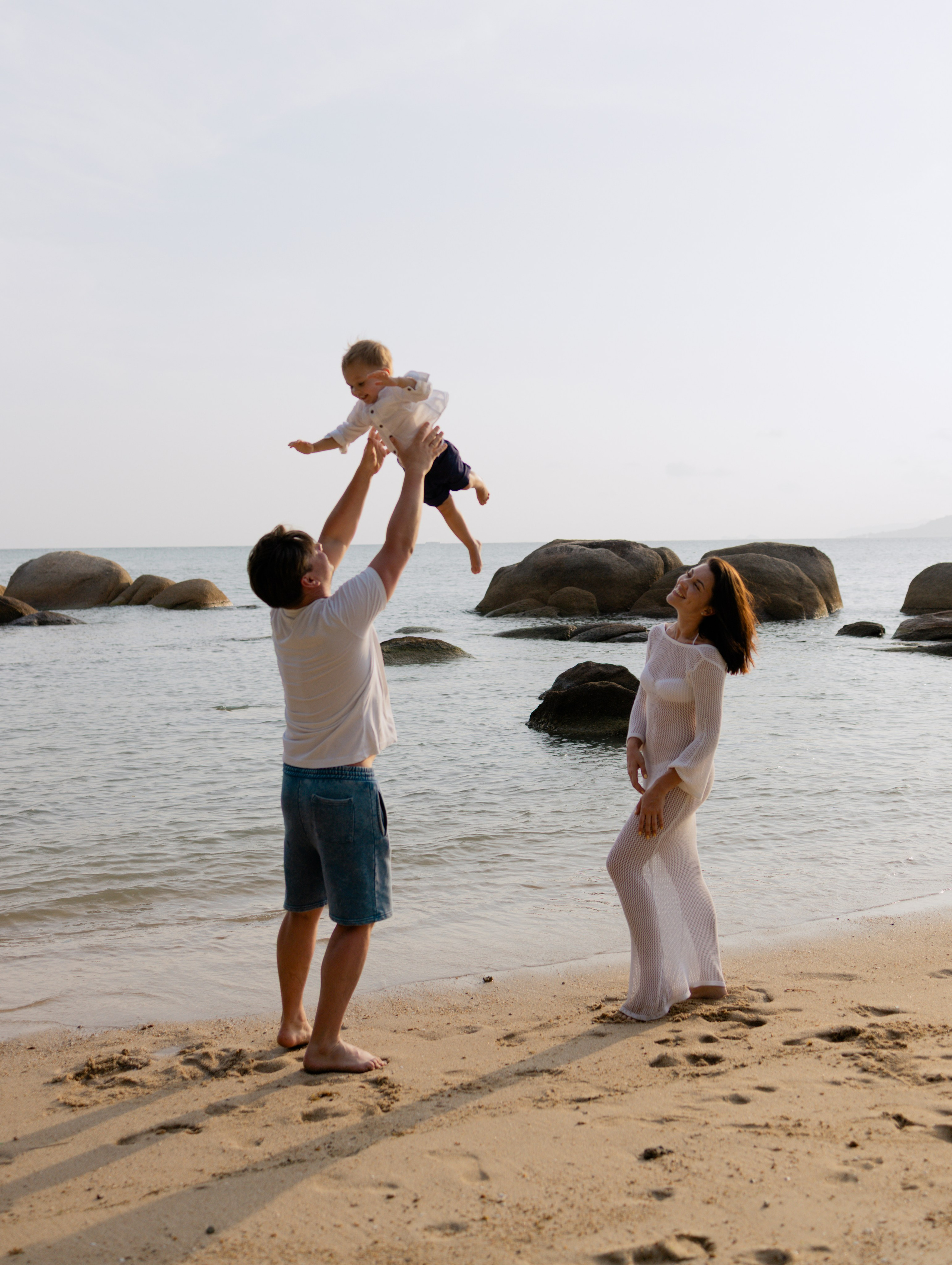 FAMILY PHOTO SHOOT. Photographer on Koh Samui