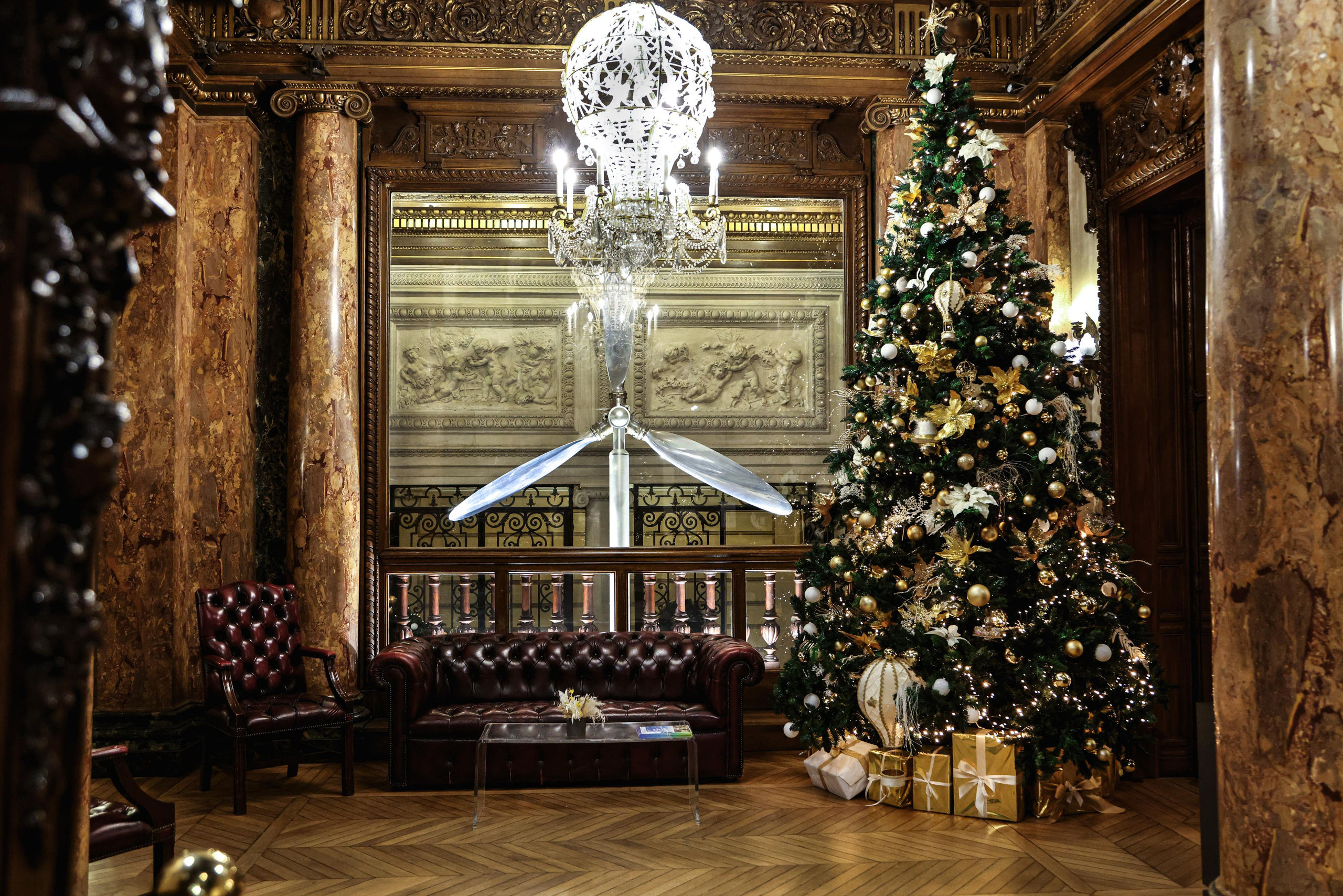 INTERIEUR. Natalia Bogdanovska. Films et photographie corporate en France