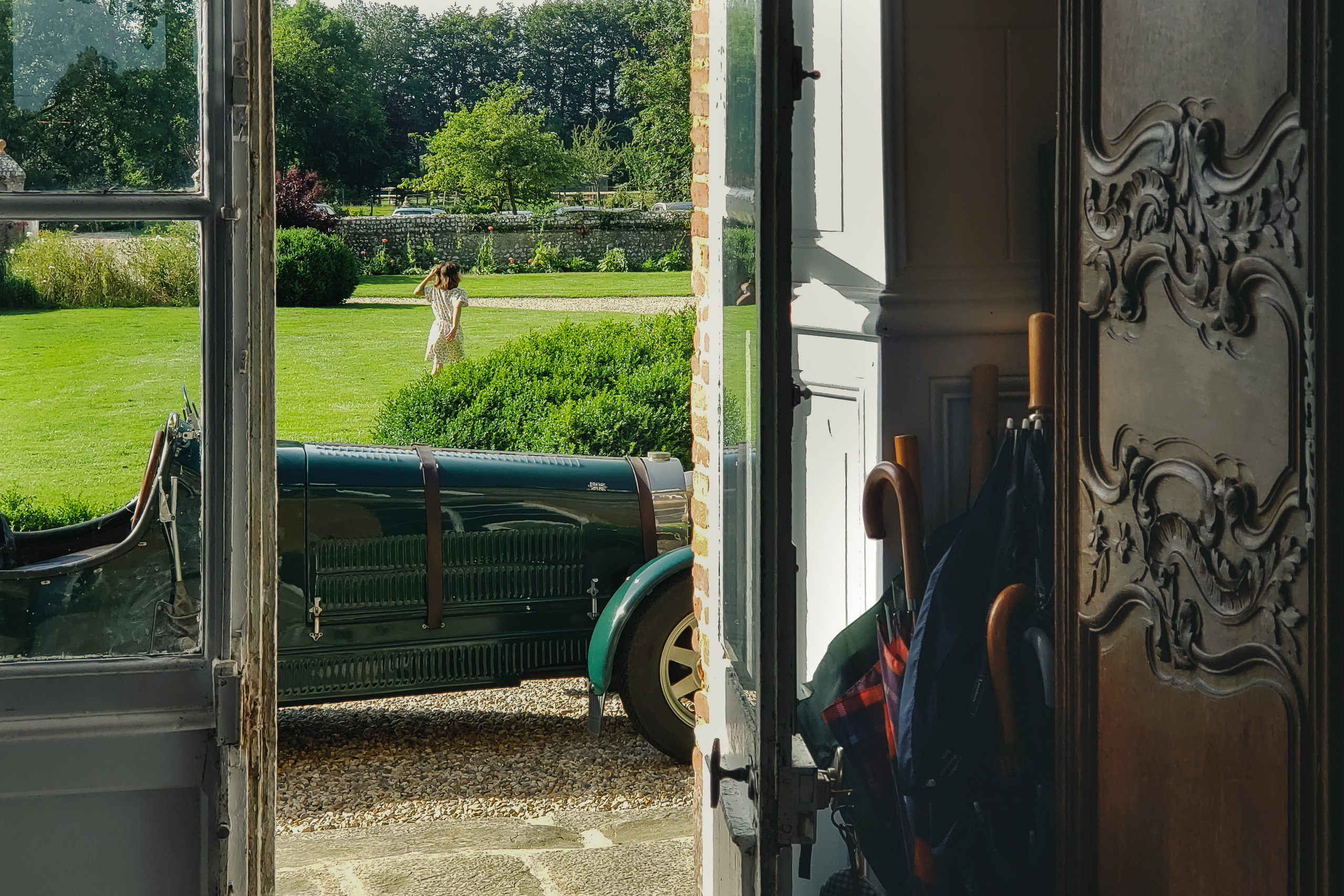 INTERIEUR. Natalia Bogdanovska. Films et photographie corporate en France