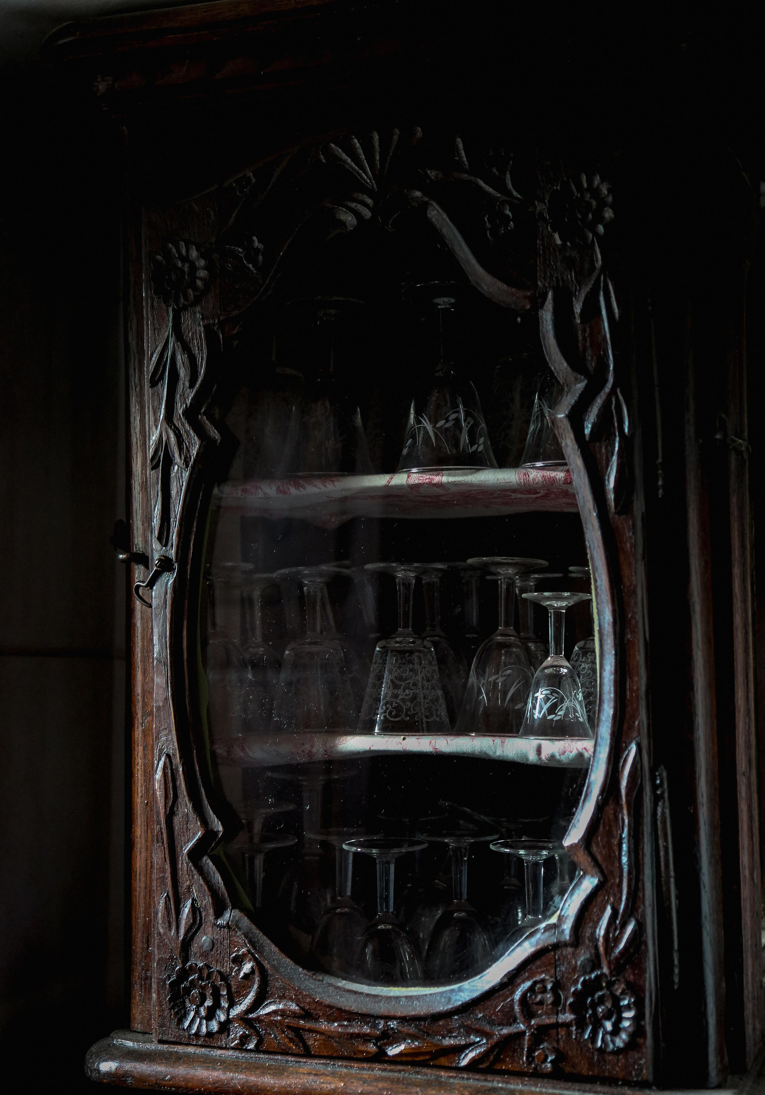 INTERIEUR. Natalia Bogdanovska. Films et photographie corporate en France