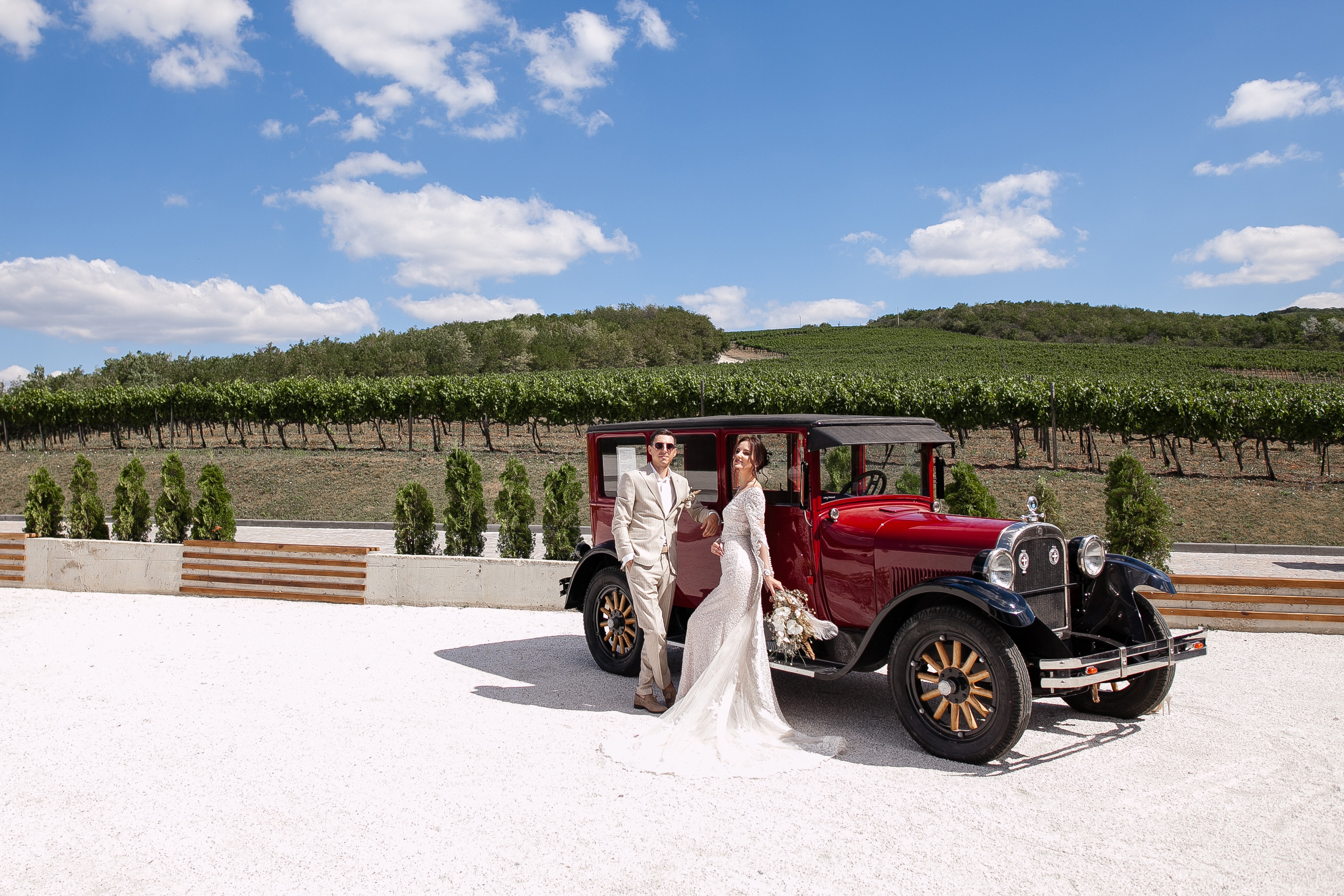 2020 Moldova Wedding: Poiana Winery&Church&Art Museum Preview. Iurkovski PHOTOGRAPHY in Europe. Luxury destination weddings and events
