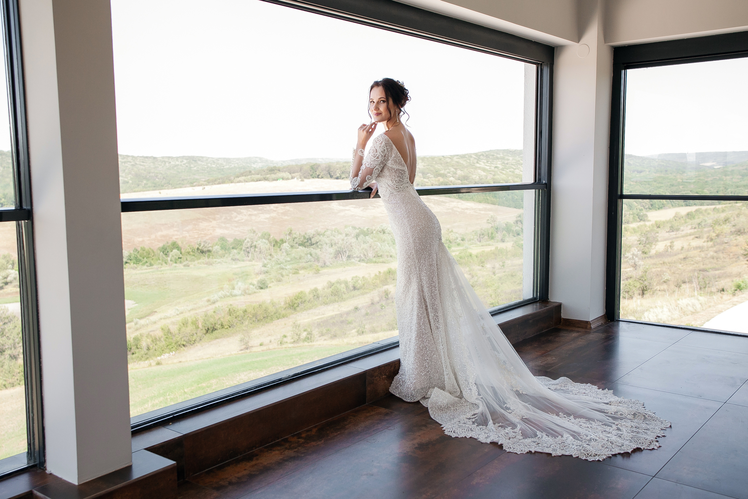 2020 Moldova Wedding: Poiana Winery&Church&Art Museum Preview. Iurkovski PHOTOGRAPHY in Europe. Luxury destination weddings and events