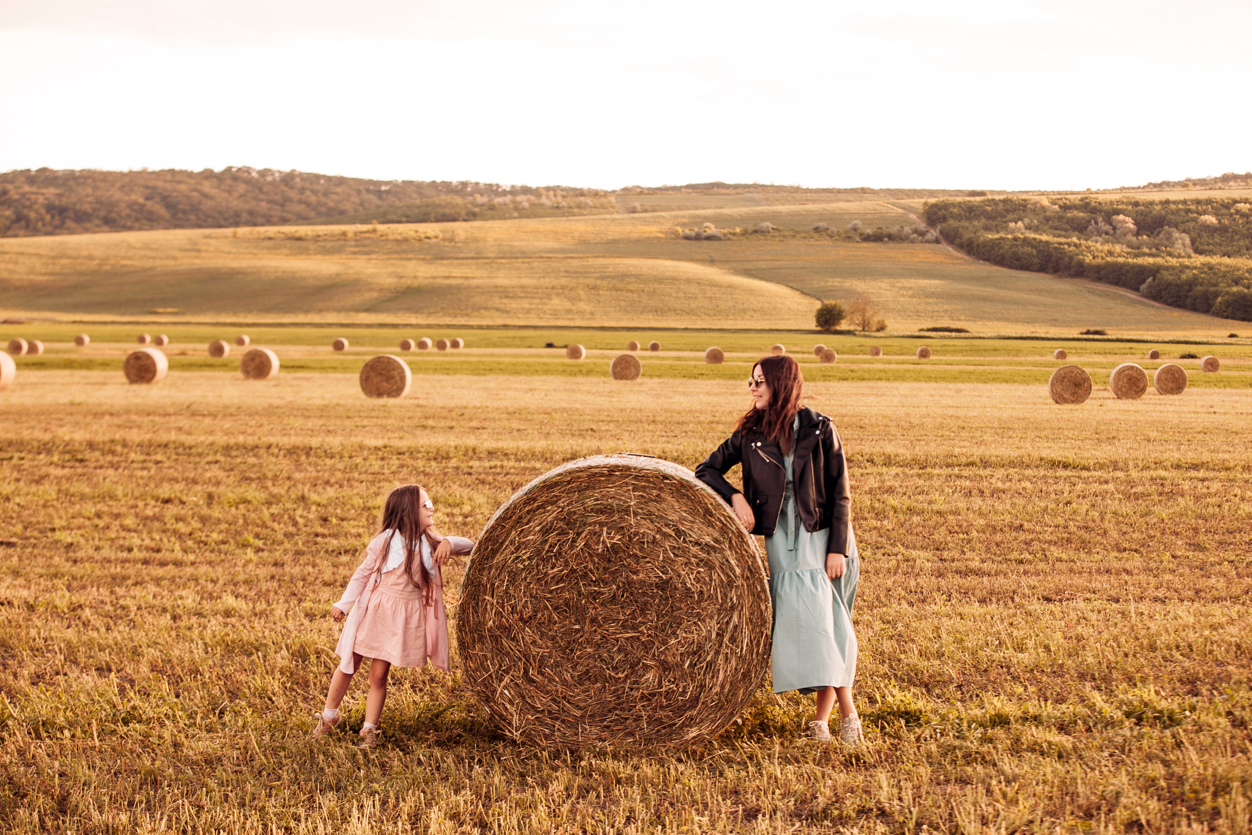 Family and pregnancy. Iurkovski PHOTOGRAPHY in Europe. Luxury destination weddings and events