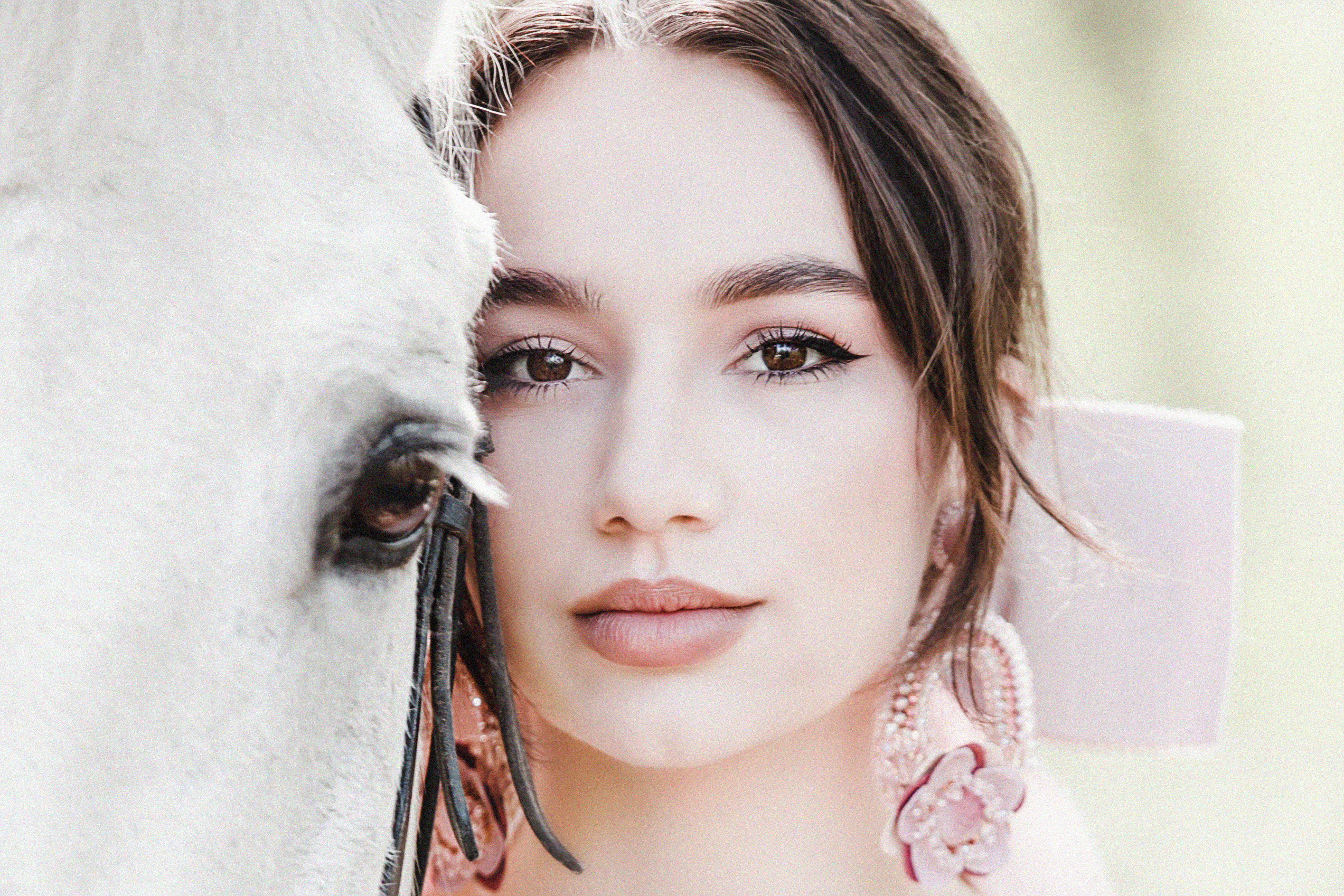 Lady. Iurkovski PHOTOGRAPHY in Europe. Luxury destination weddings and events