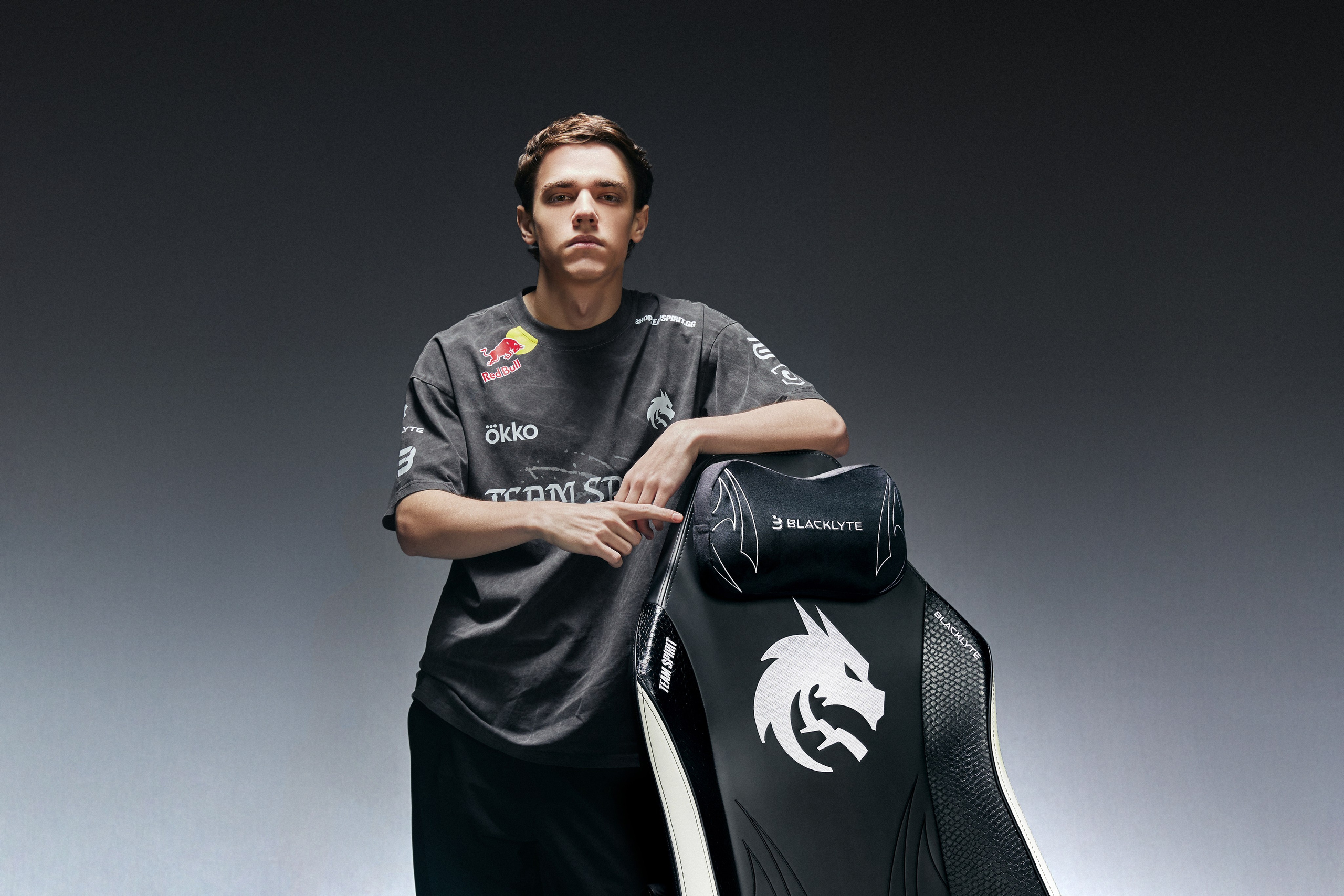 Team Spirit x Blacklyte. Photographer Inna Gainulina