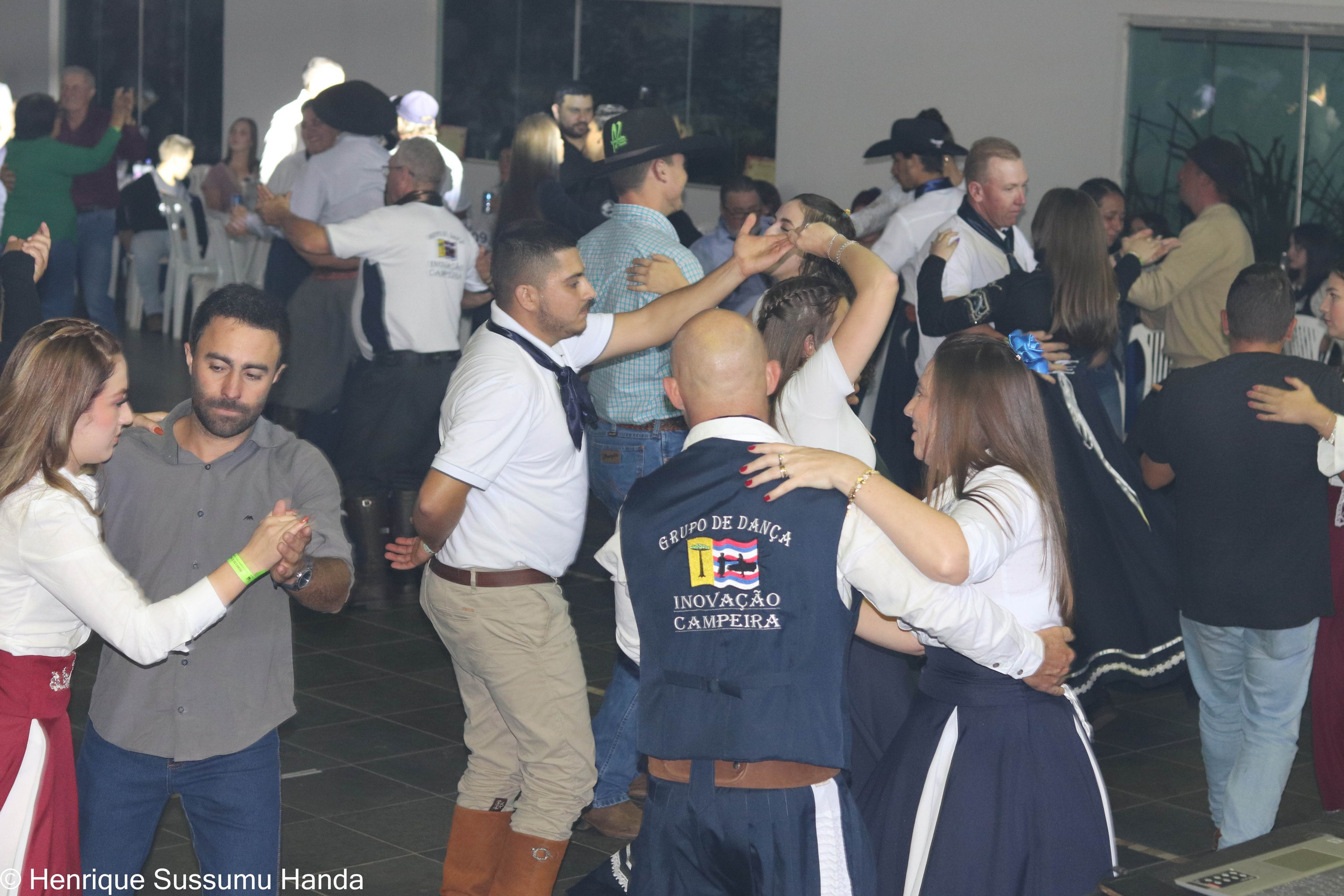 Formatura Curso de Dança Inovação Campeira. Handa Produções