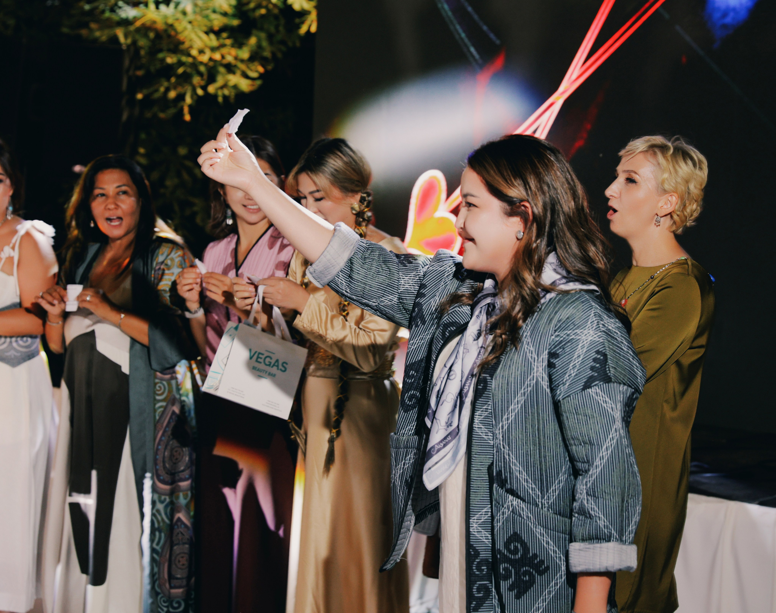 KISS. Валерия Вартанова. Фотограф