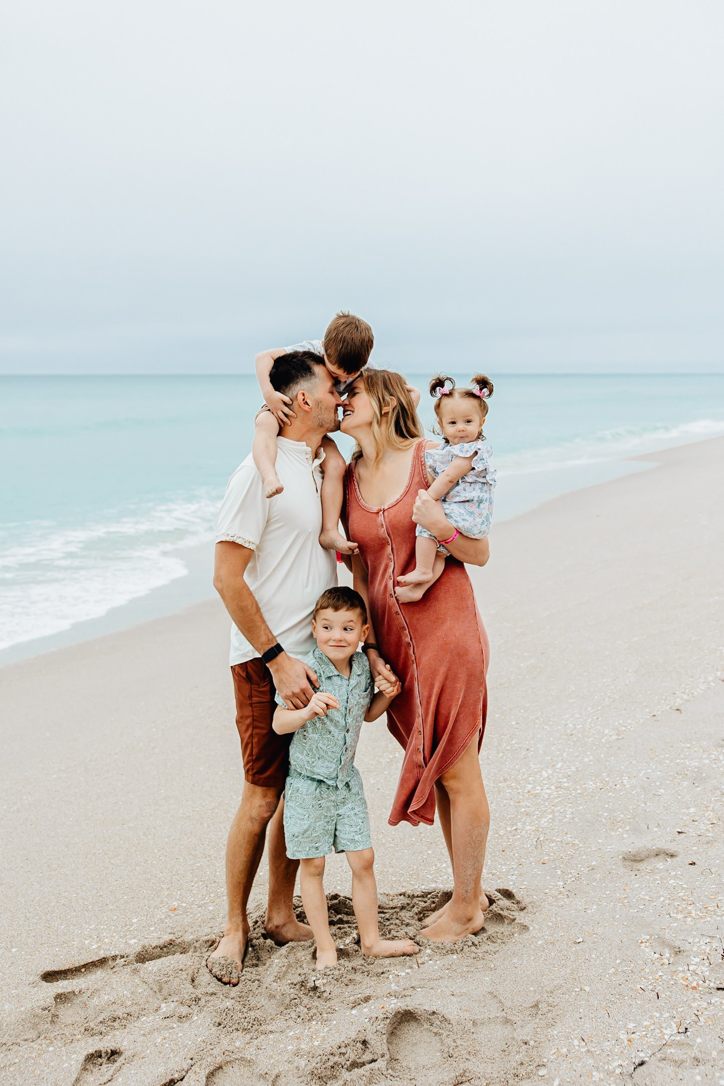 PRESETS. Alya Leto Photographer