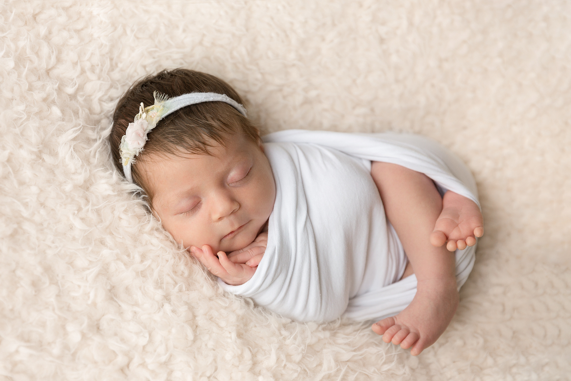 ניובורן הקלאסי. צלמת הריון וניובורן