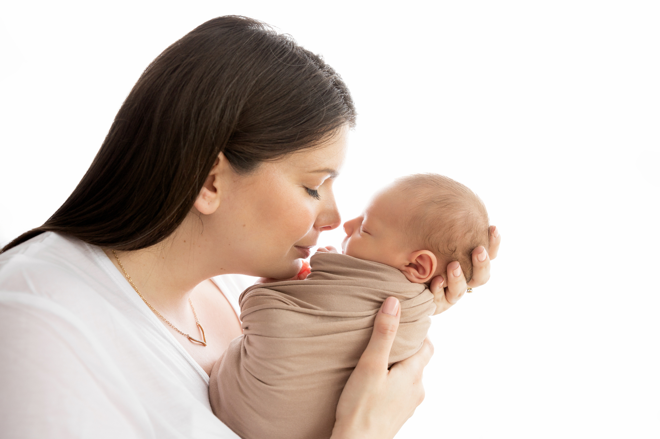 ניובורן הקלאסי. צלמת הריון וניובורן