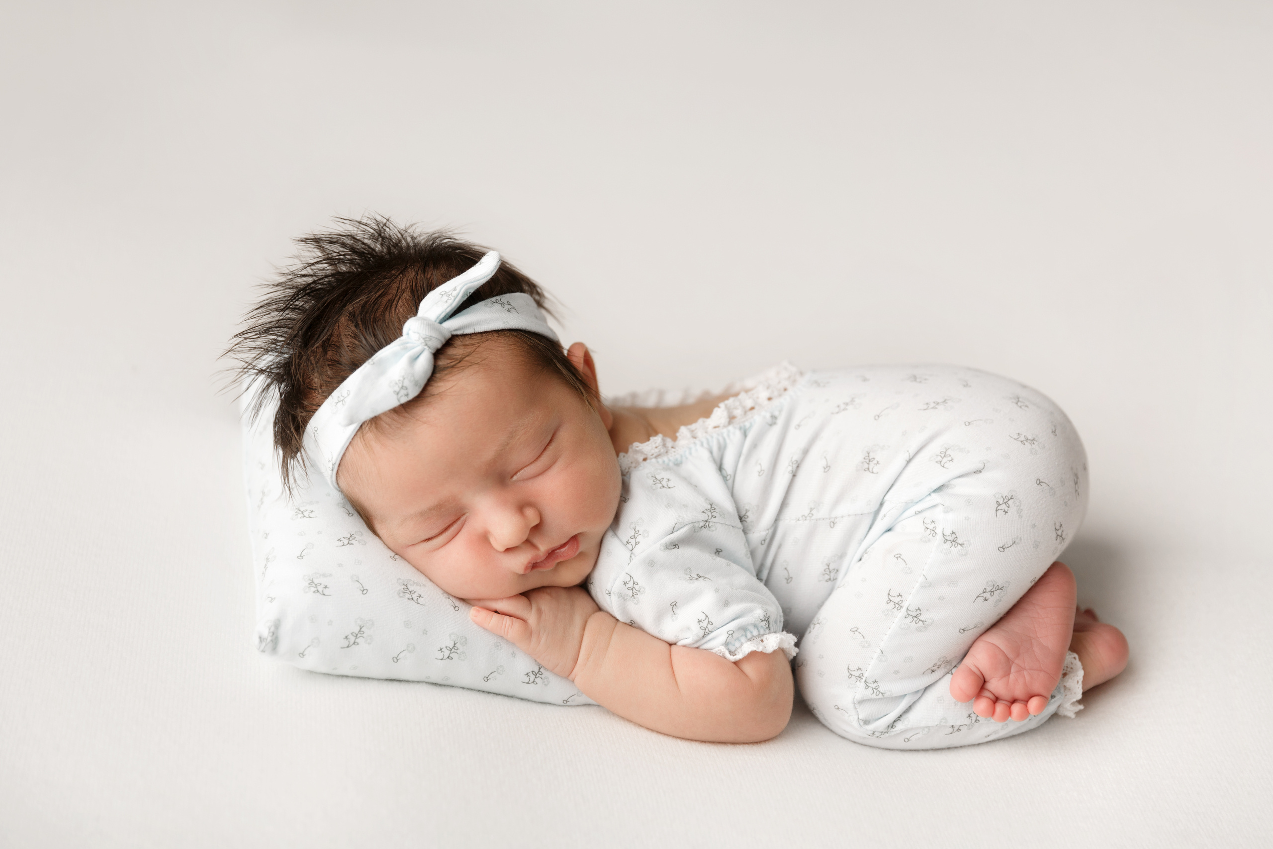 ניובורן הקלאסי. צלמת הריון וניובורן