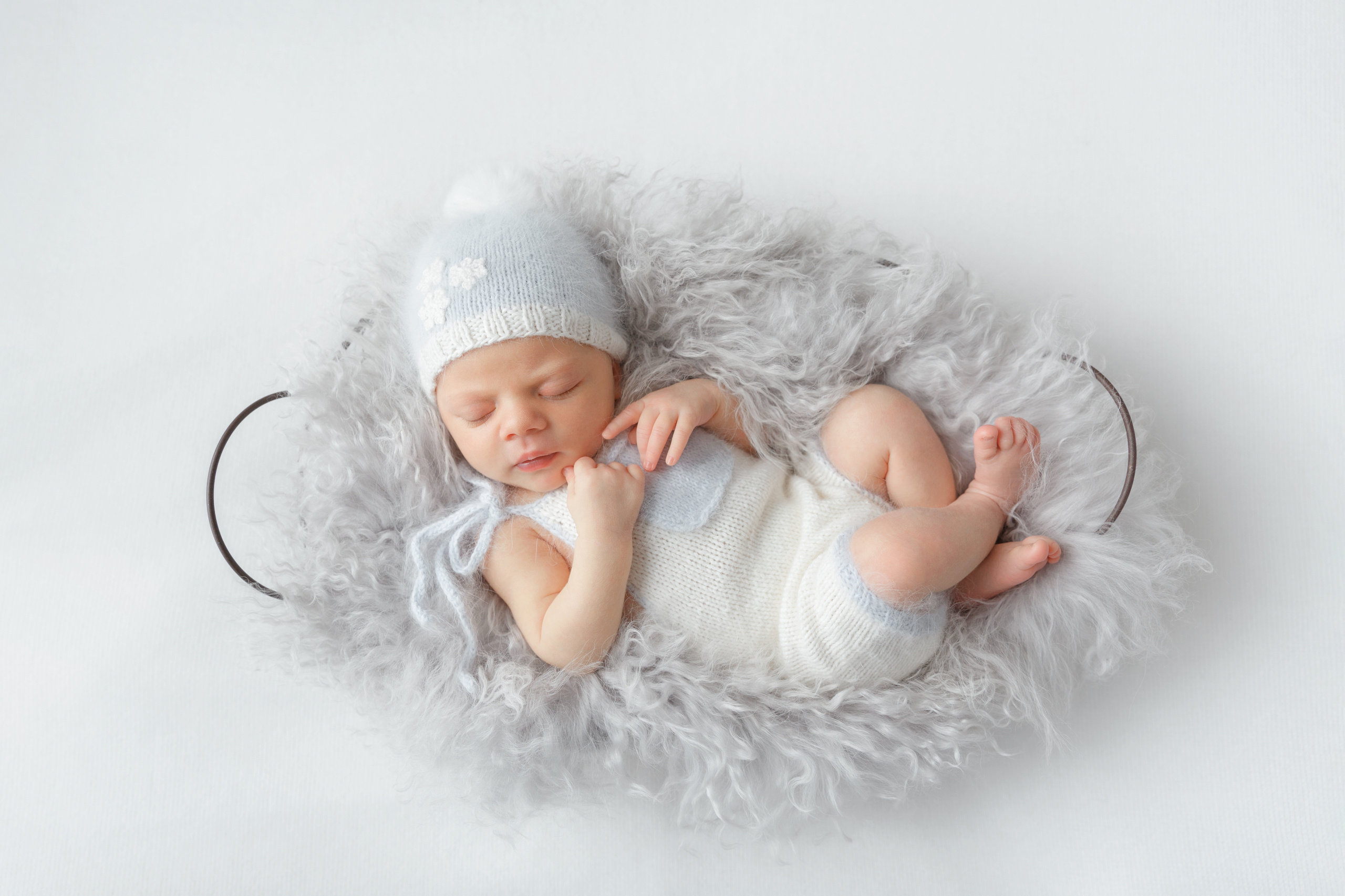 ניובורן הקלאסי. צלמת הריון וניובורן