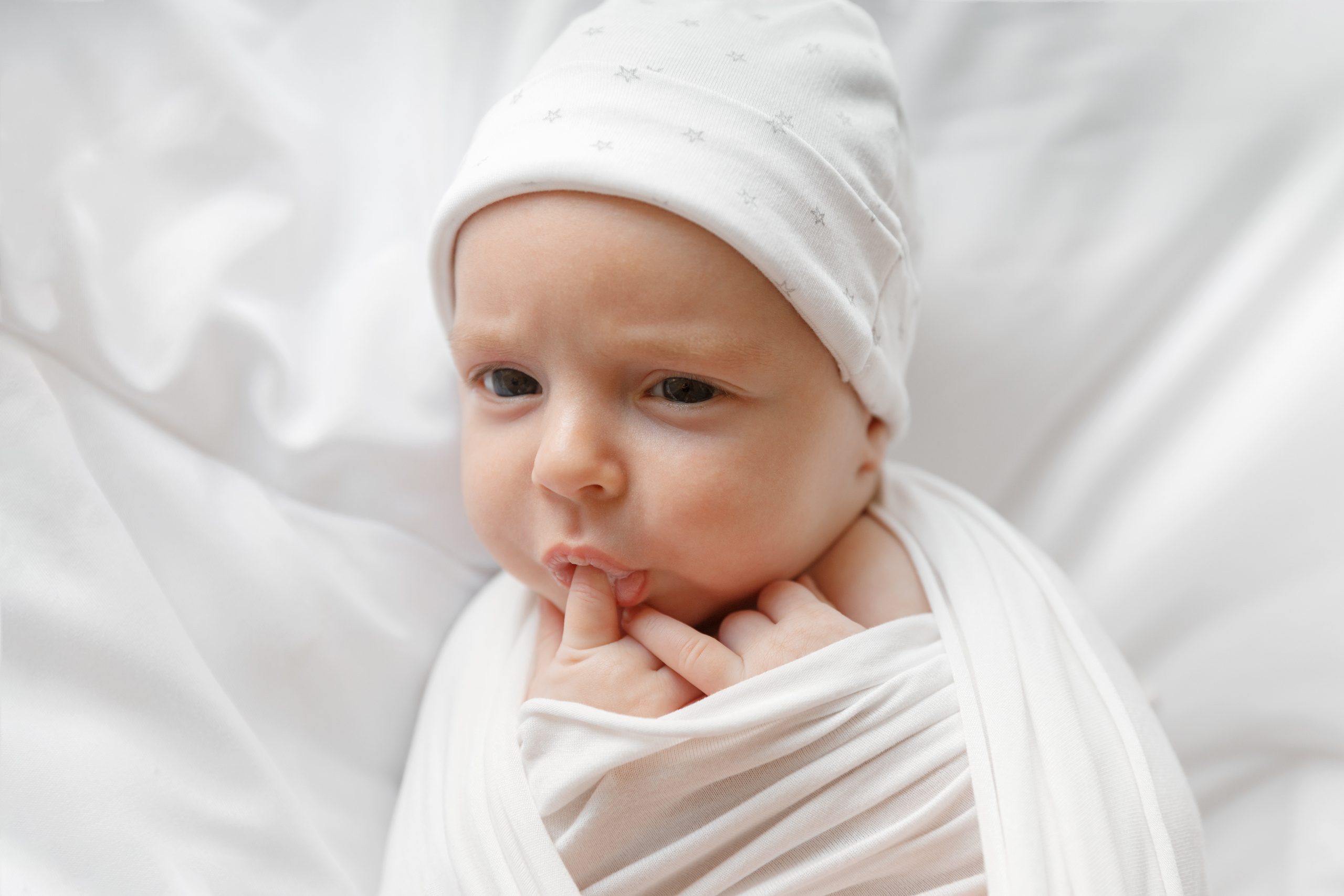 Simple ניובורן. צלמת הריון וניובורן