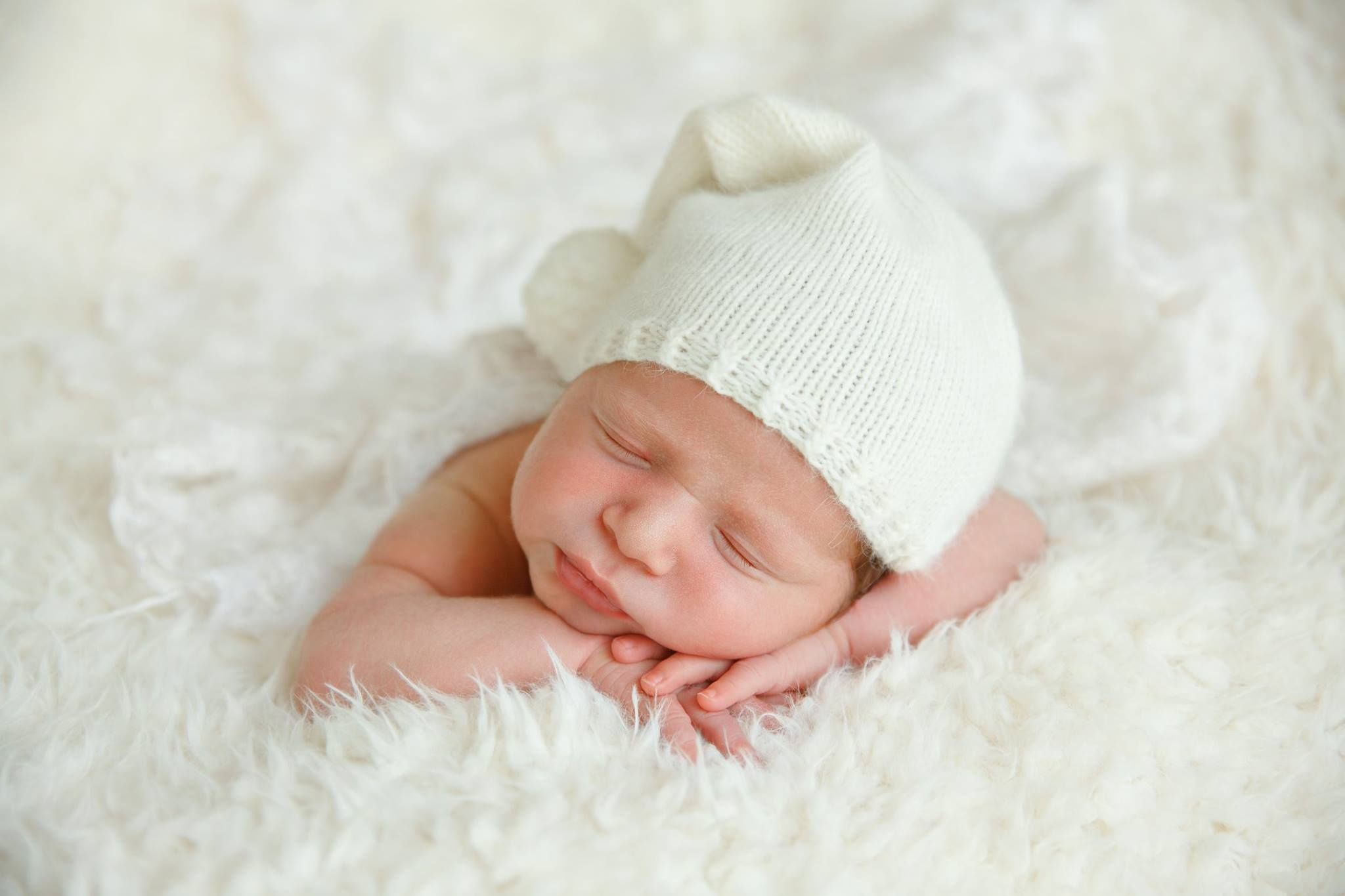 ניובורן הקלאסי. צלמת הריון וניובורן