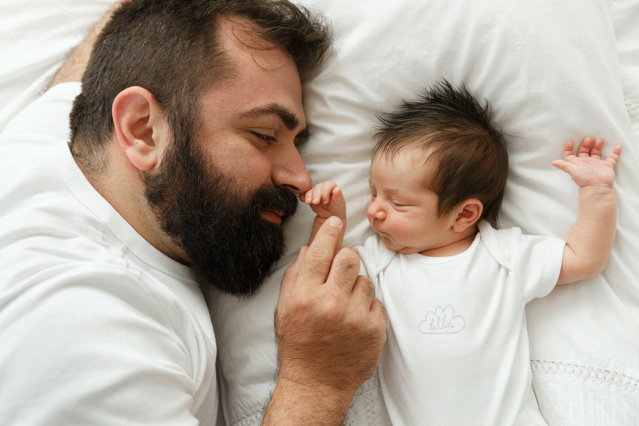 Simple ניובורן. צלמת הריון וניובורן