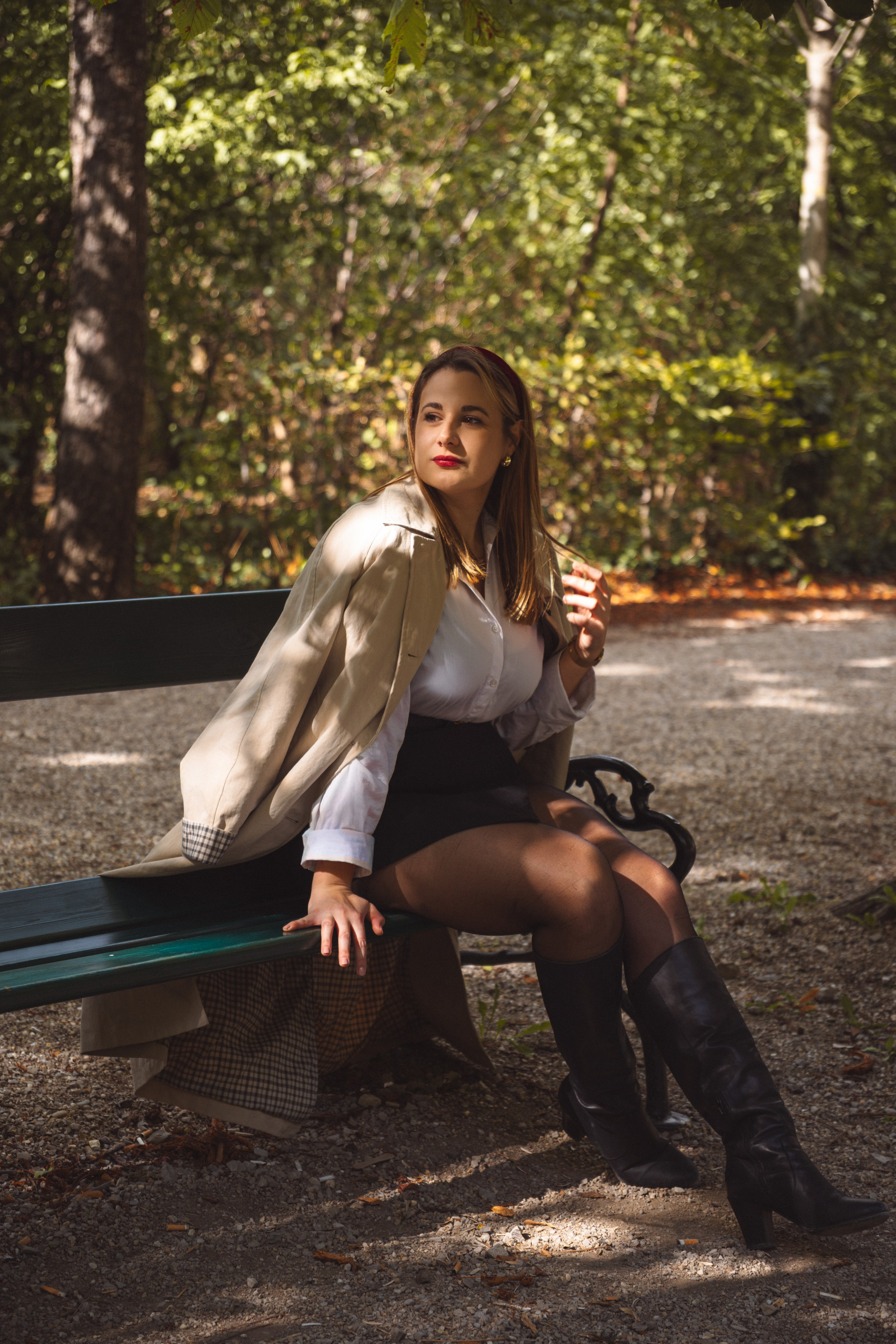Searching for autumn. Portrait photographer in Vienna