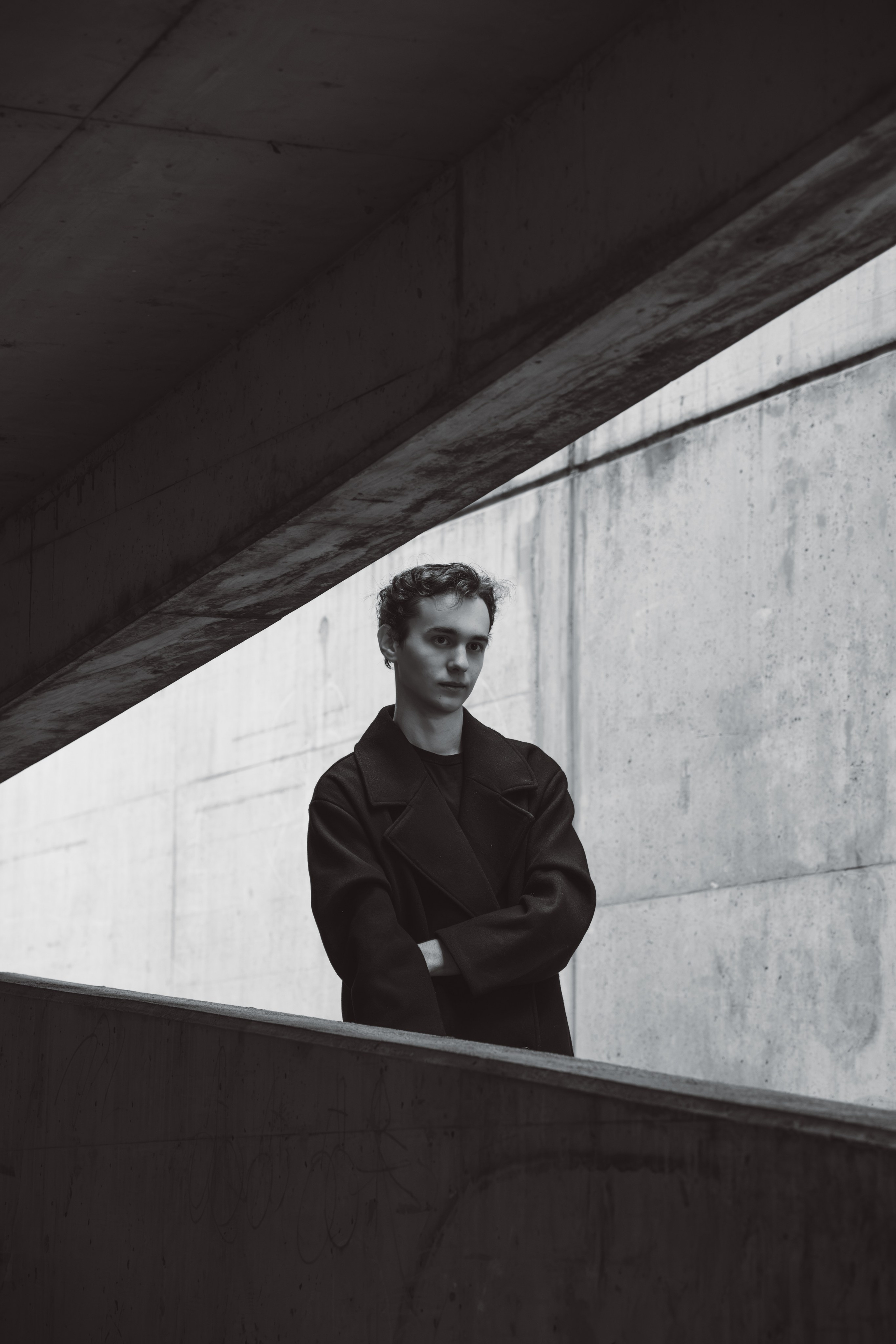 Shapes and shadows. Portrait photographer in Vienna