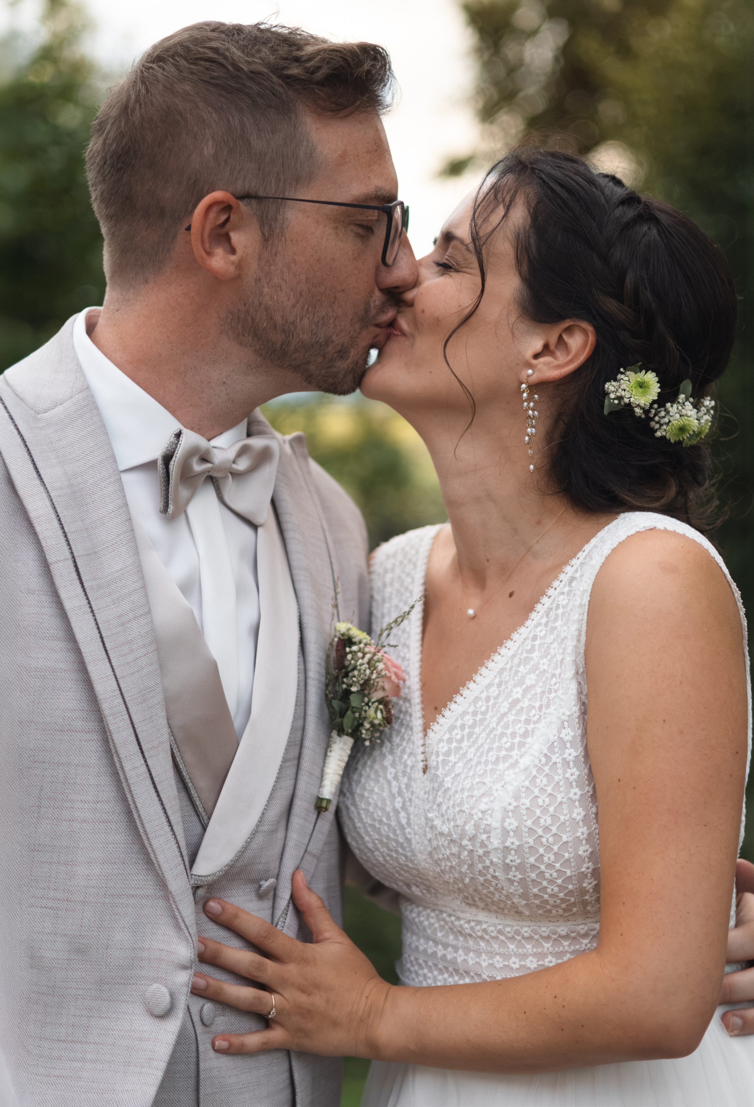 Stolen moments of love. Portrait photographer in Vienna