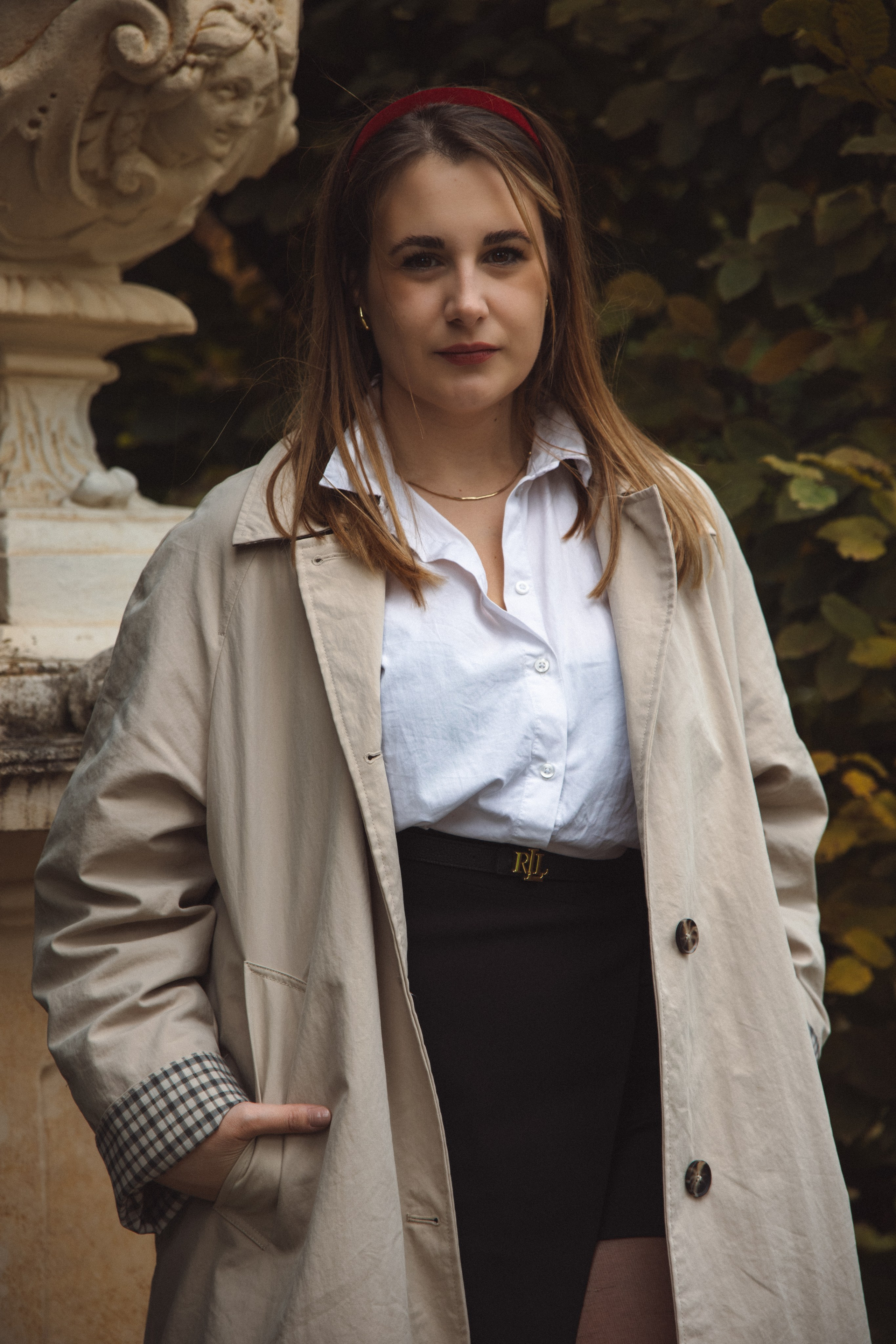 Searching for autumn. Portrait photographer in Vienna