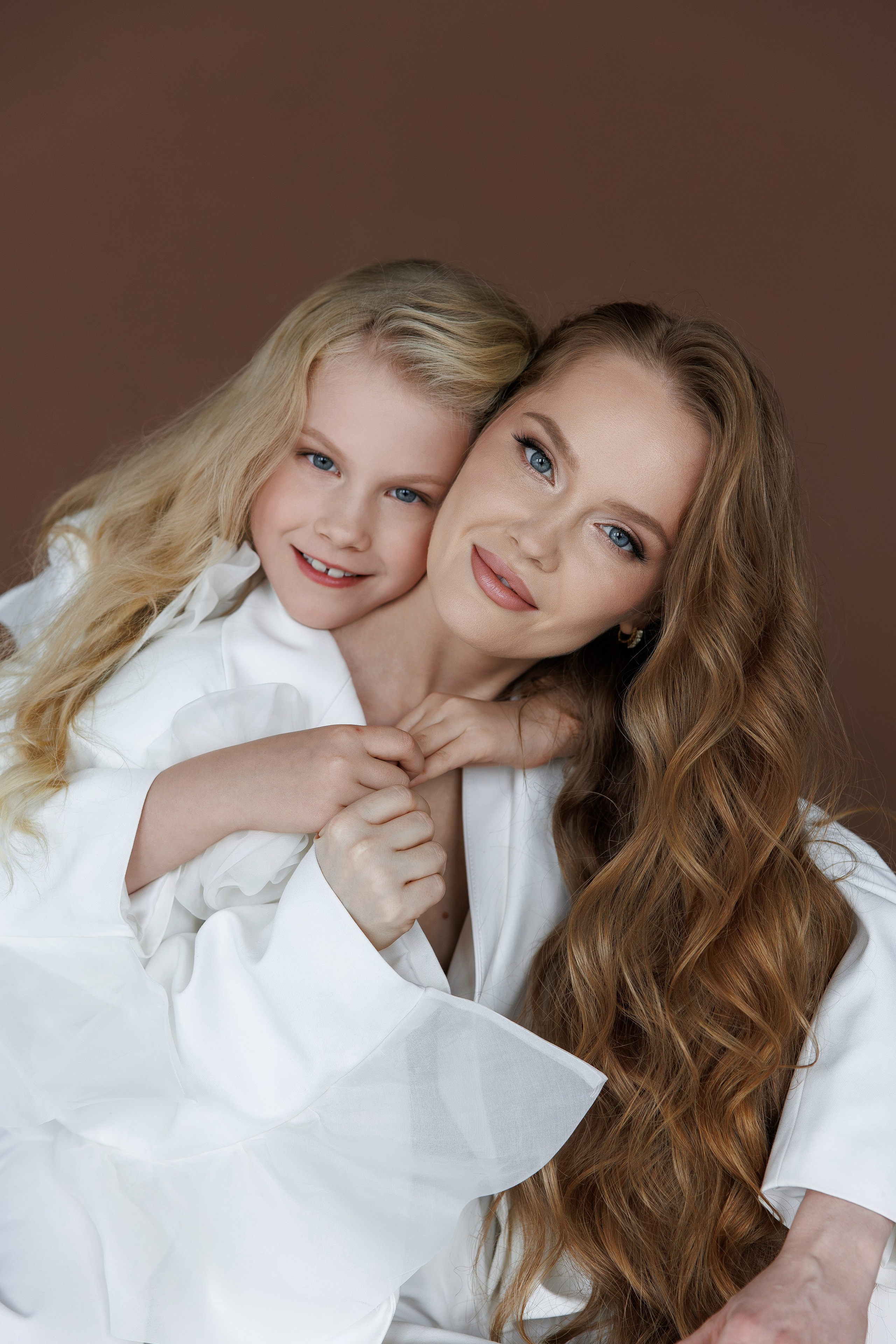 Ola & Lizi. Fotograf ślubny i rodzinny w Krakowie Yana Klymova