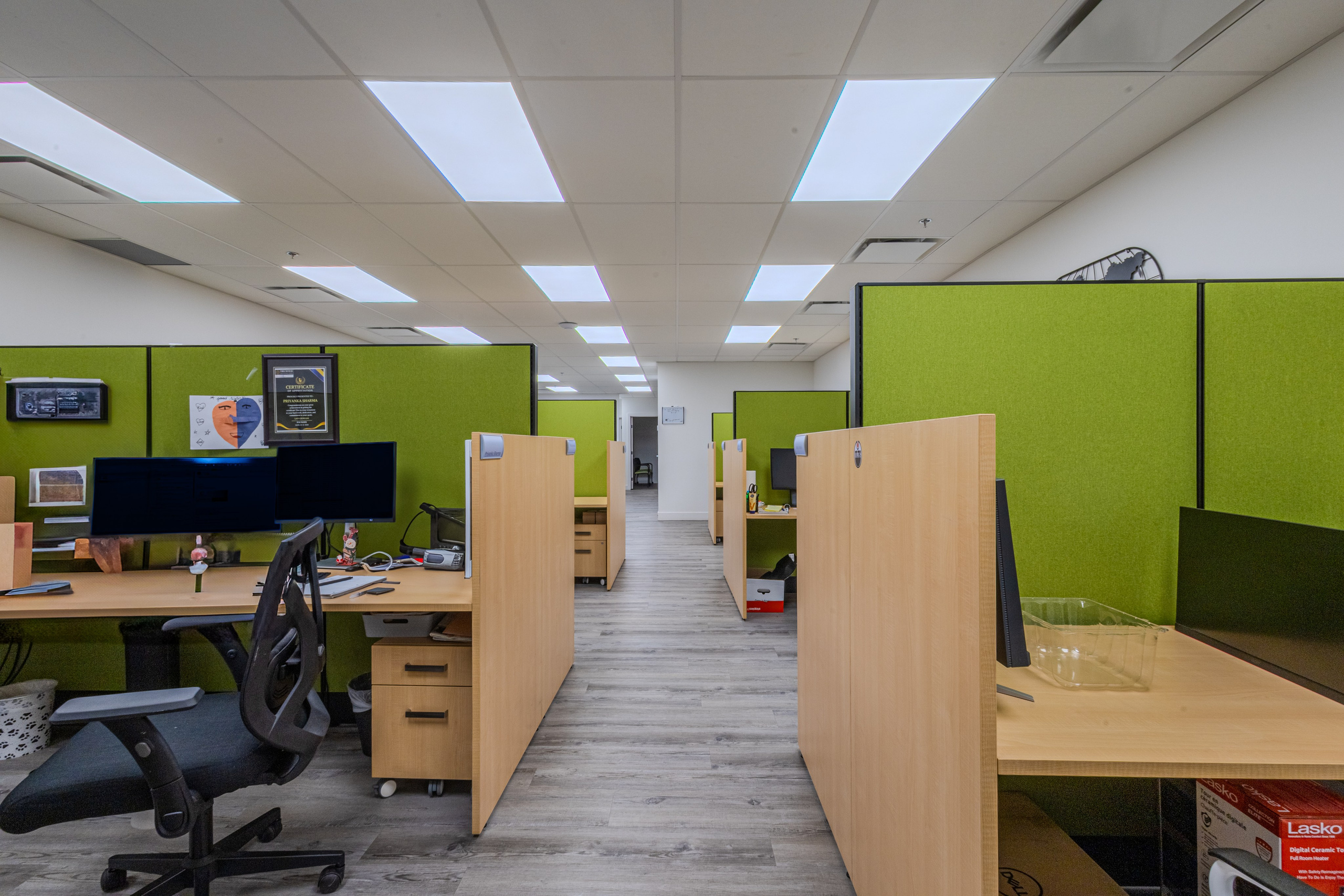 REAL ESTATE & COMMERCIAL PHOTOGRAPHY — EDMONTON. Prived Creation