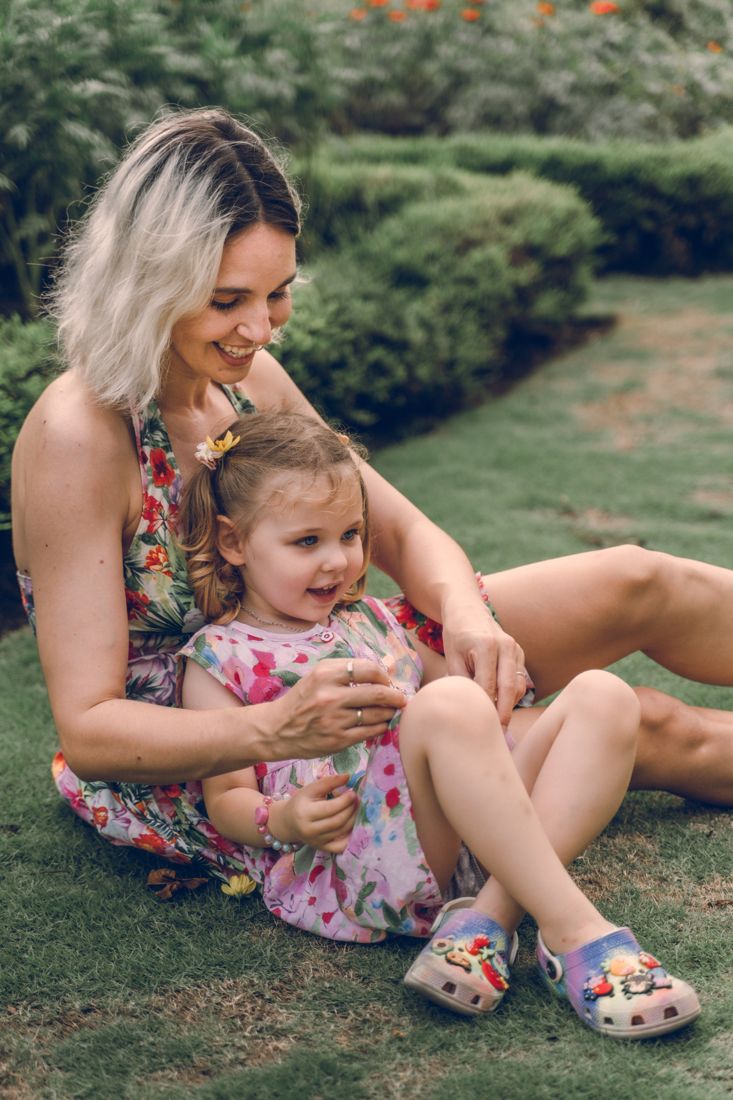 Family Photography in Hoi An | Natural & Candid Moments. Photographer in Hoi An — Veronika Guzenko. Natural photoshoots for couples, families and solo travelers. Book your shoot today