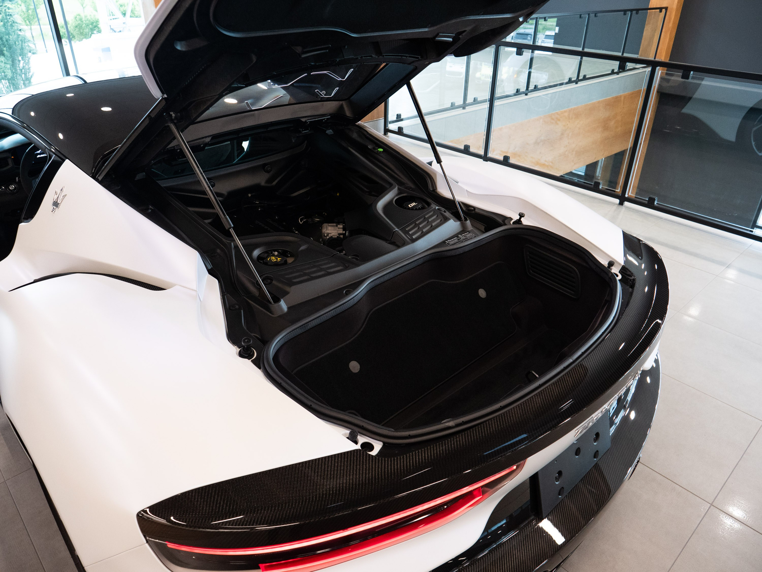 Maserati MC20. Dimitri Ilkov Photography — Capturing Life’s Moments in Edmonton, Cana