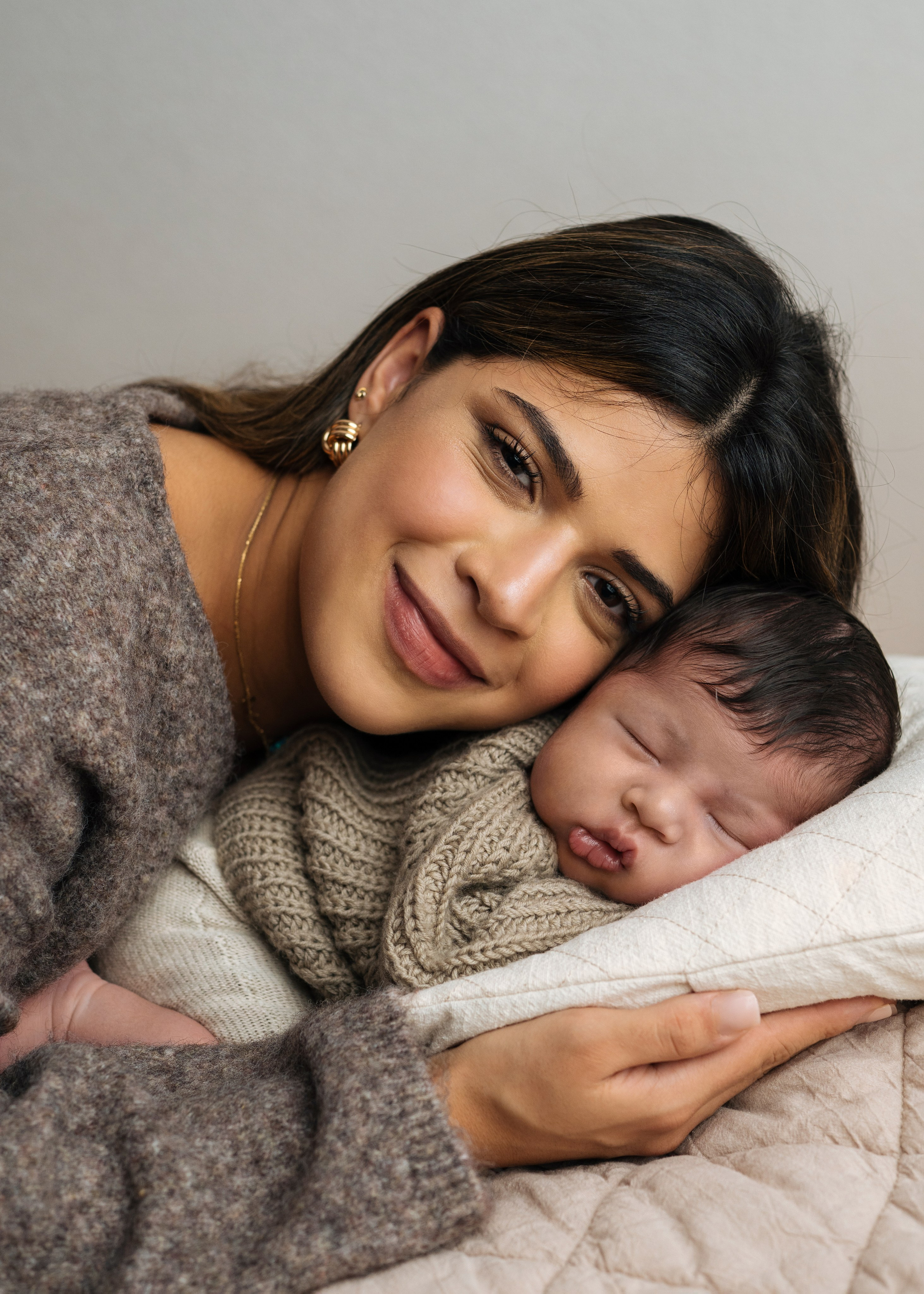 Newborn Studio. Katerina Sellitti - Newborn Fotografin aus Bern. Schweiz